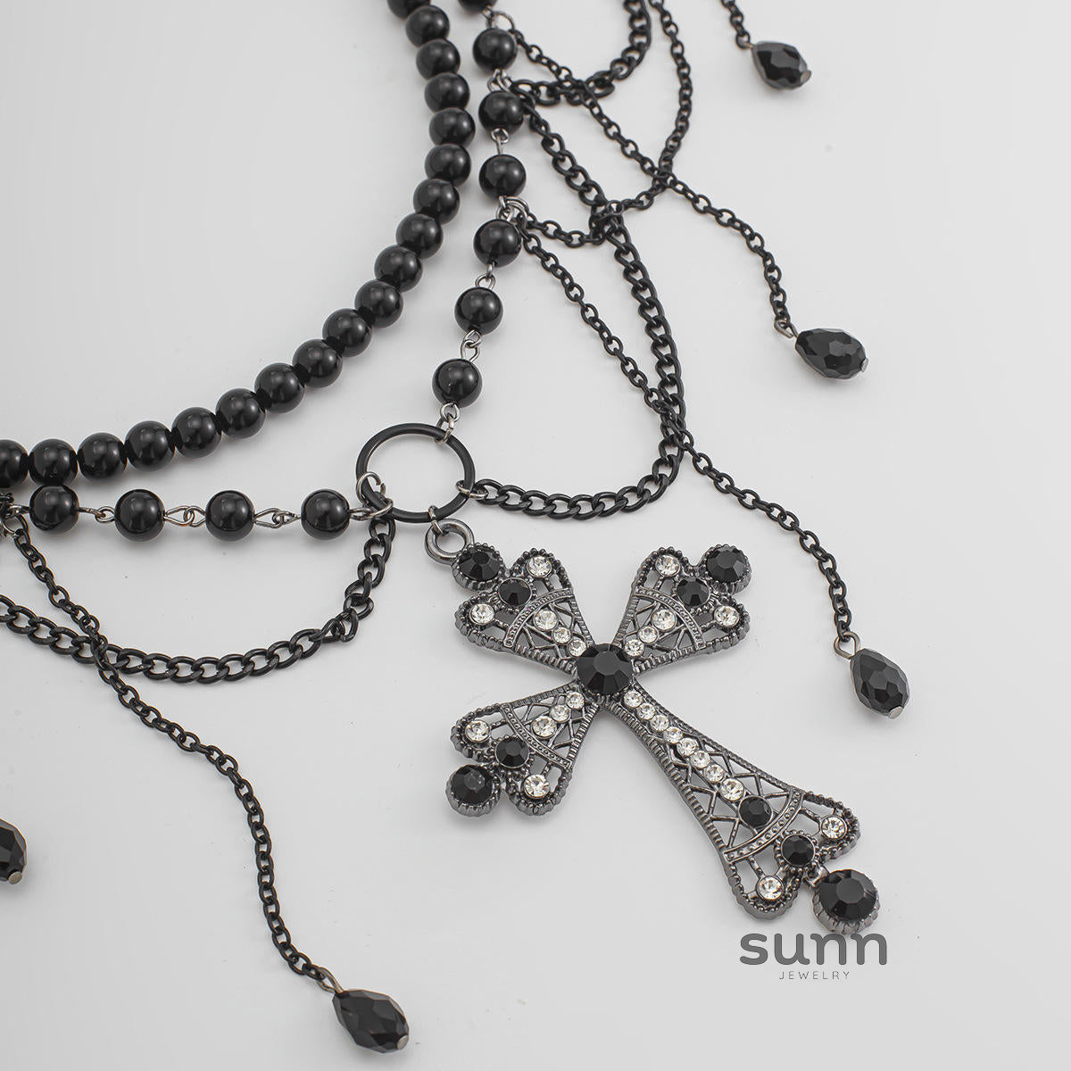 Corrina Gothic Cross Chain [2MEYJHJB]