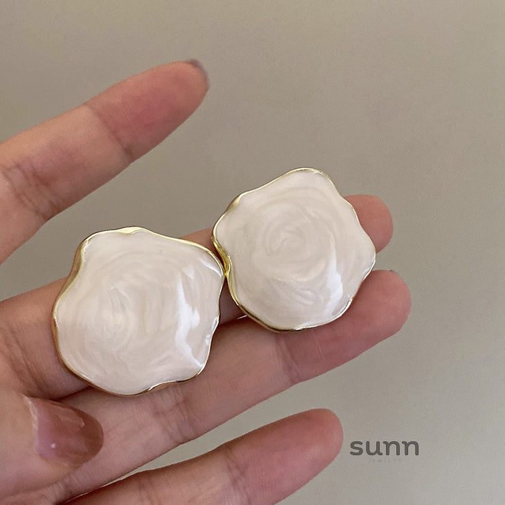 Courtney Asymmetric Glaze Earrings [I9PRBDRM]