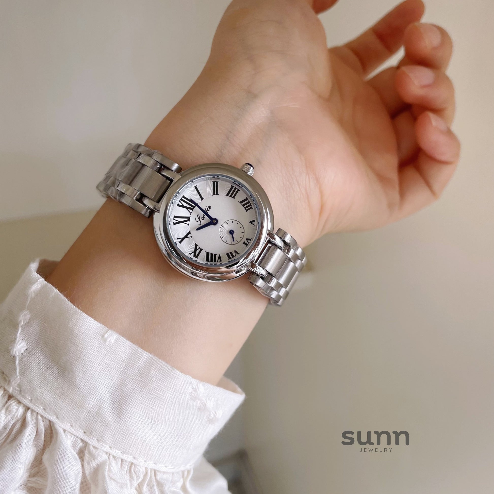 Cydney Timeless Mesh Watch [IJ2QSIK1]