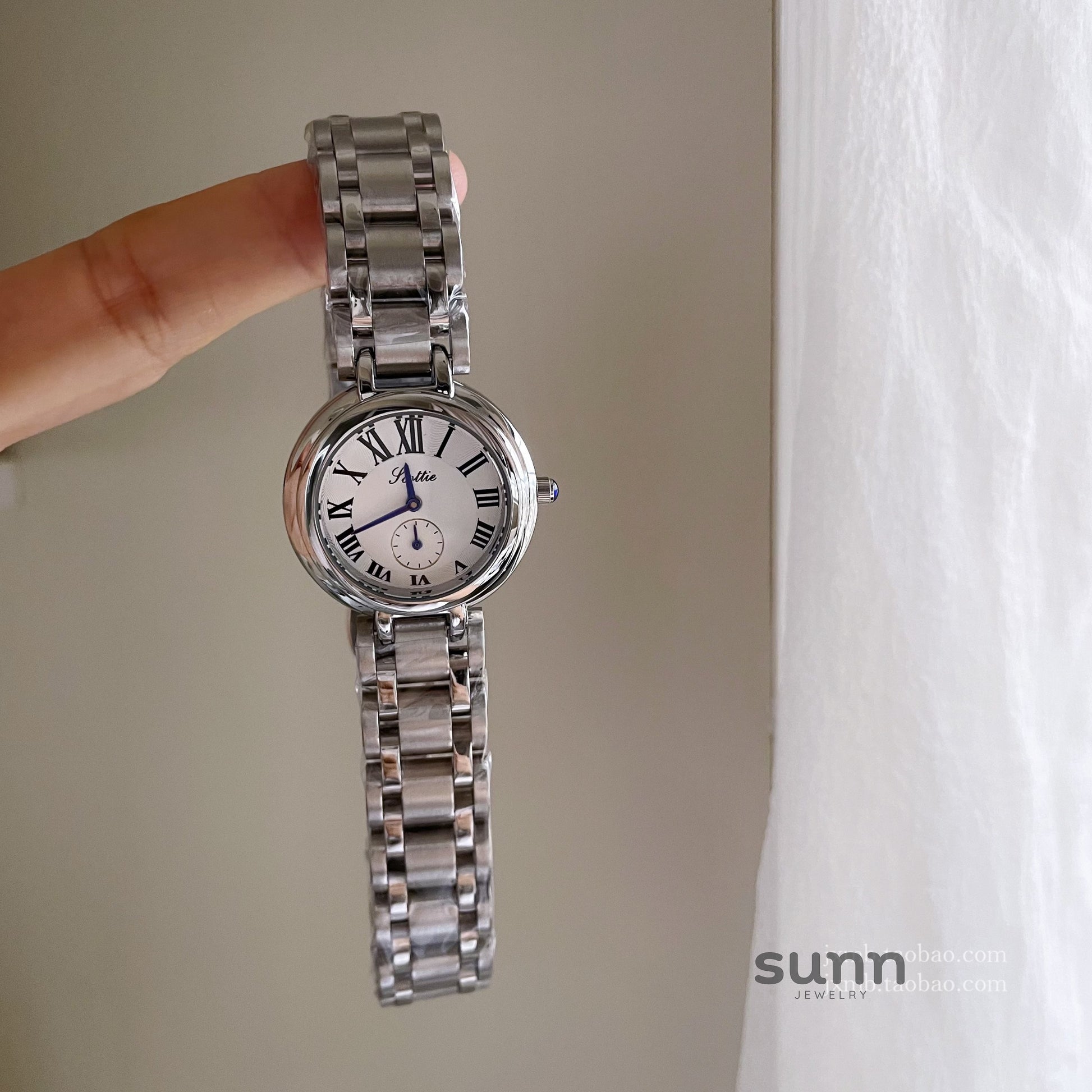 Cydney Timeless Mesh Watch [J6C293XL]