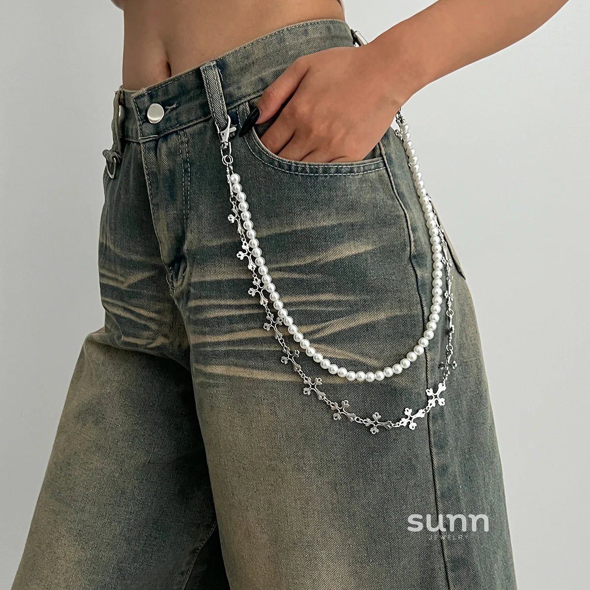 Cyra Layered Pearl Waist Chain