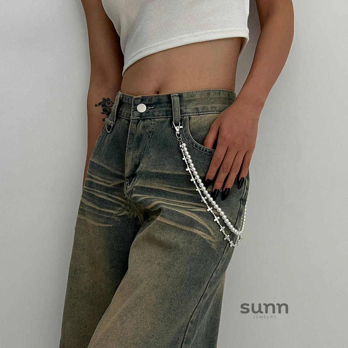 Cyra Layered Pearl Waist Chain
