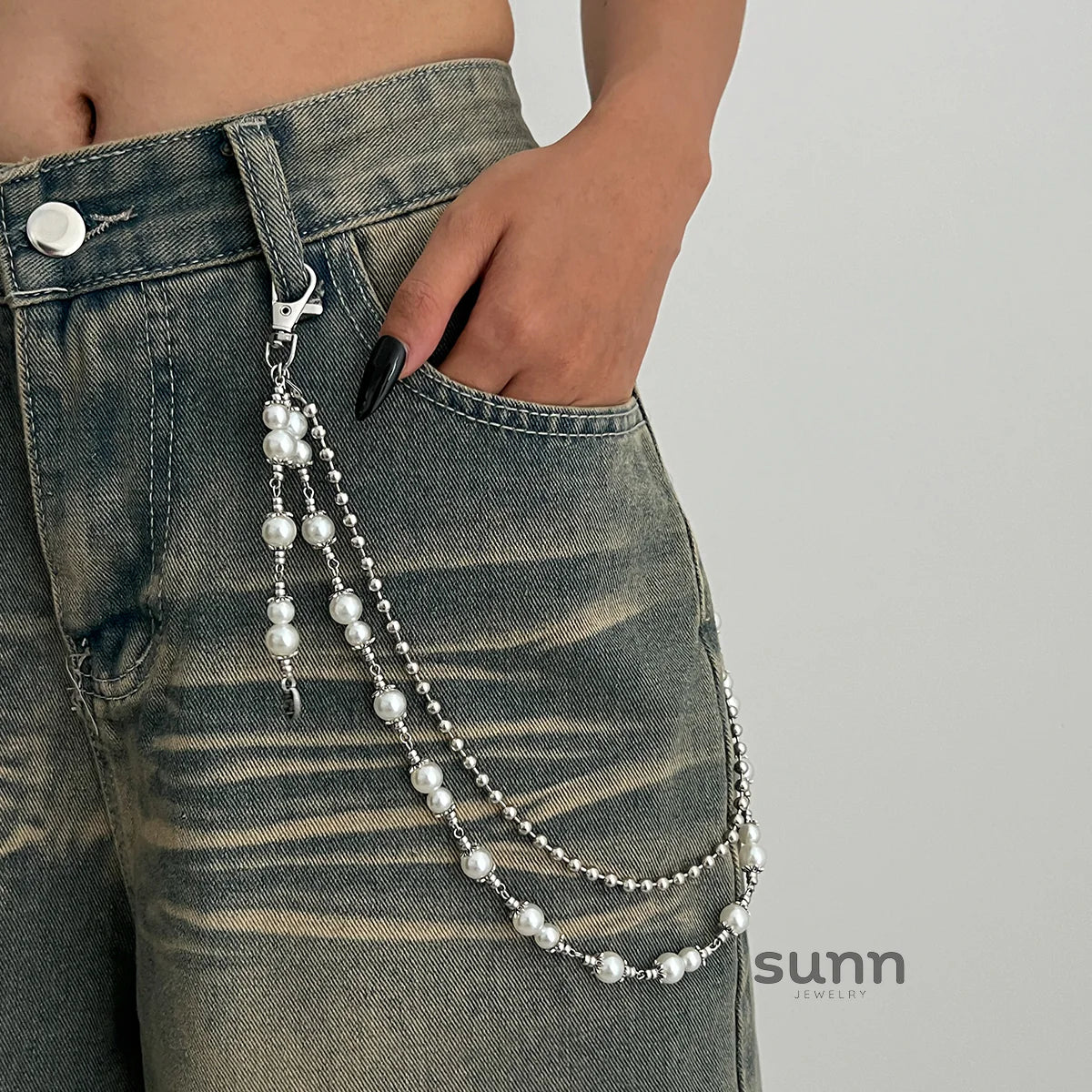 Cyra Layered Pearl Waist Chain