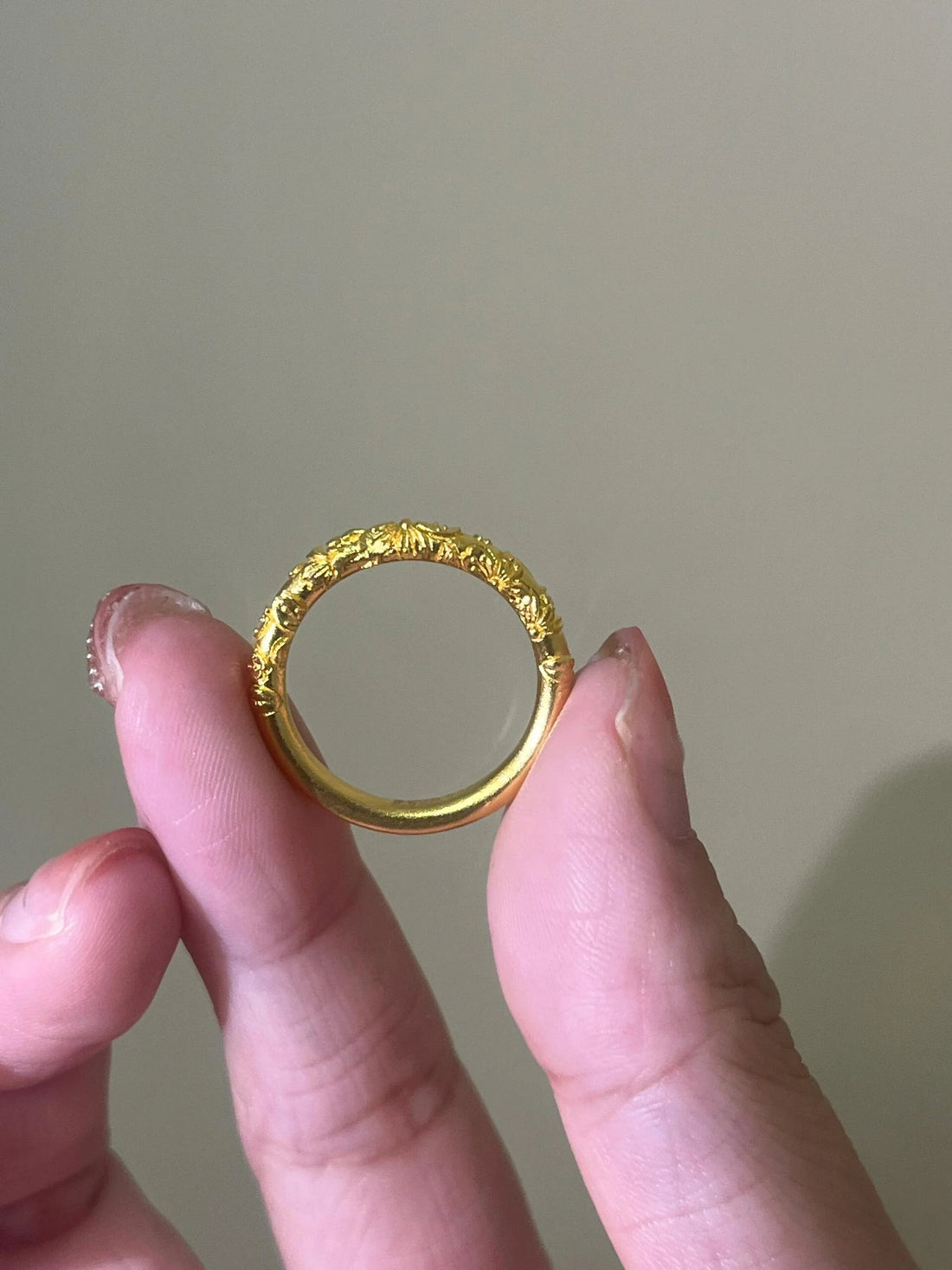 Dailyn Embossed Celestial Ring