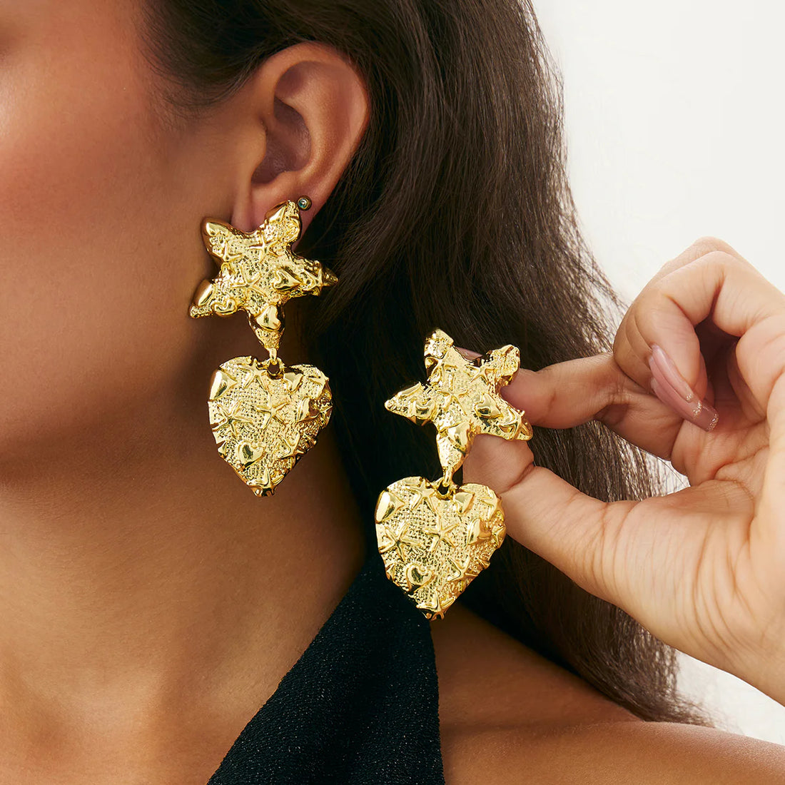 Dakoda Textured Starfish Heart Studs
