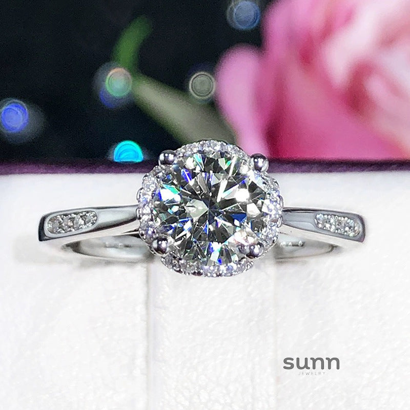 Dalaysia Petal Cluster Ring [T3OY36TU]
