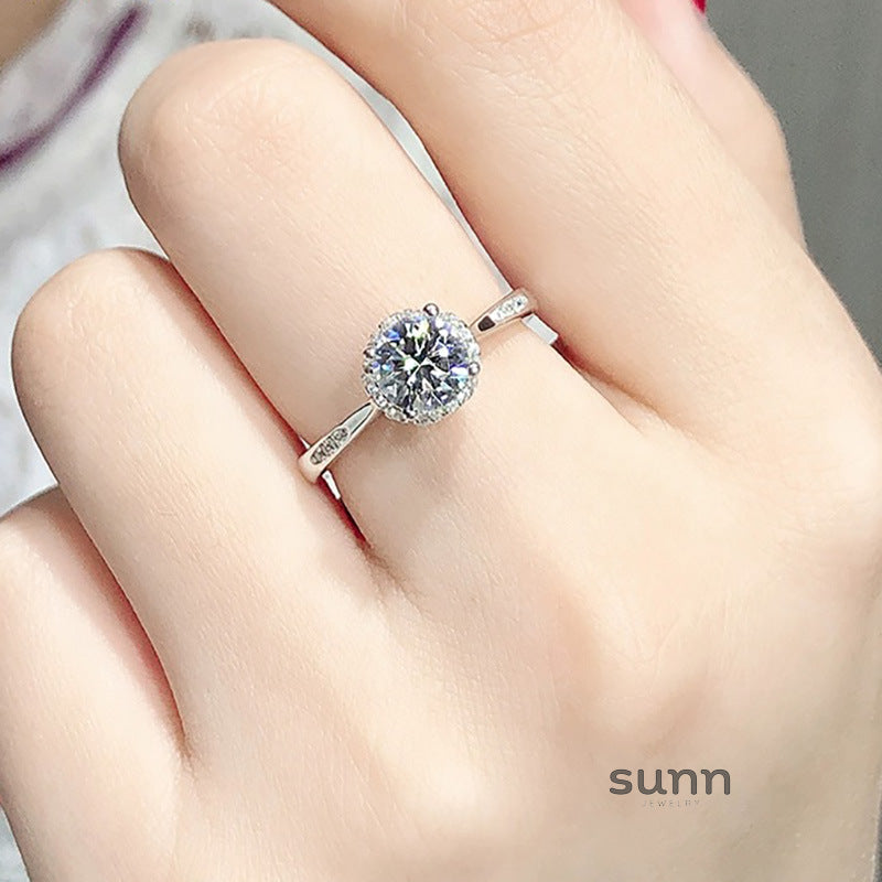Dalaysia Petal Cluster Ring [P6R6XBI2]
