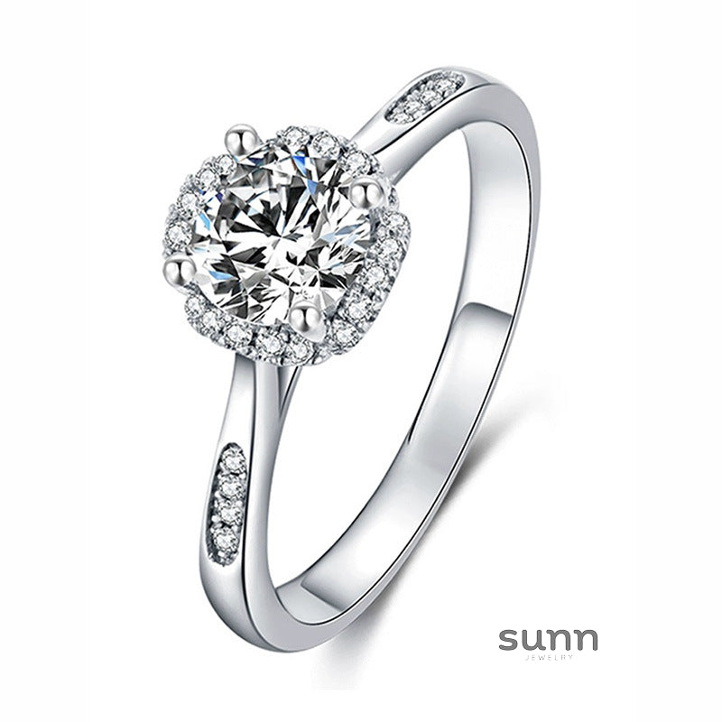 Dalaysia Petal Cluster Ring [8R8CPAG5]