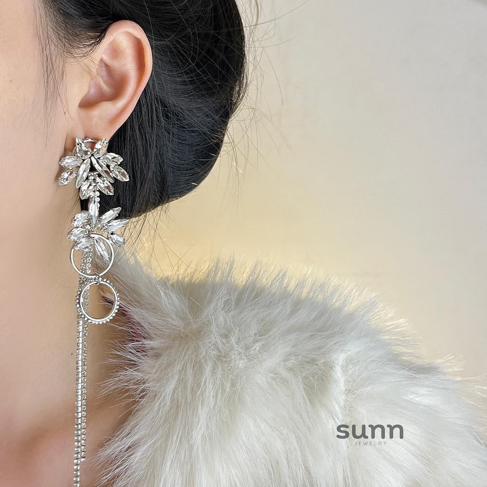 Dalyla Floral Tassel Earrings [30IG9R3Z]