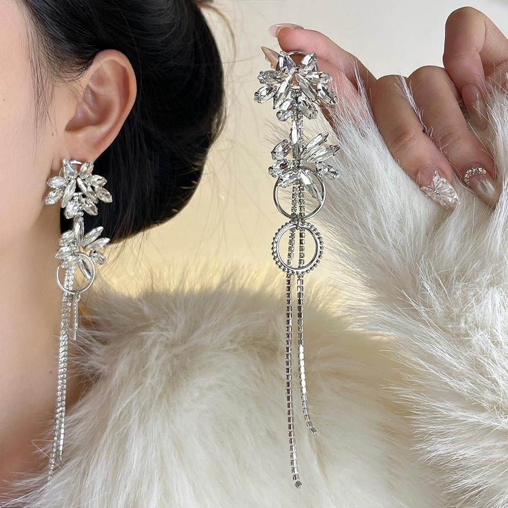 Dalyla Floral Tassel Earrings [30IG9R3Z]