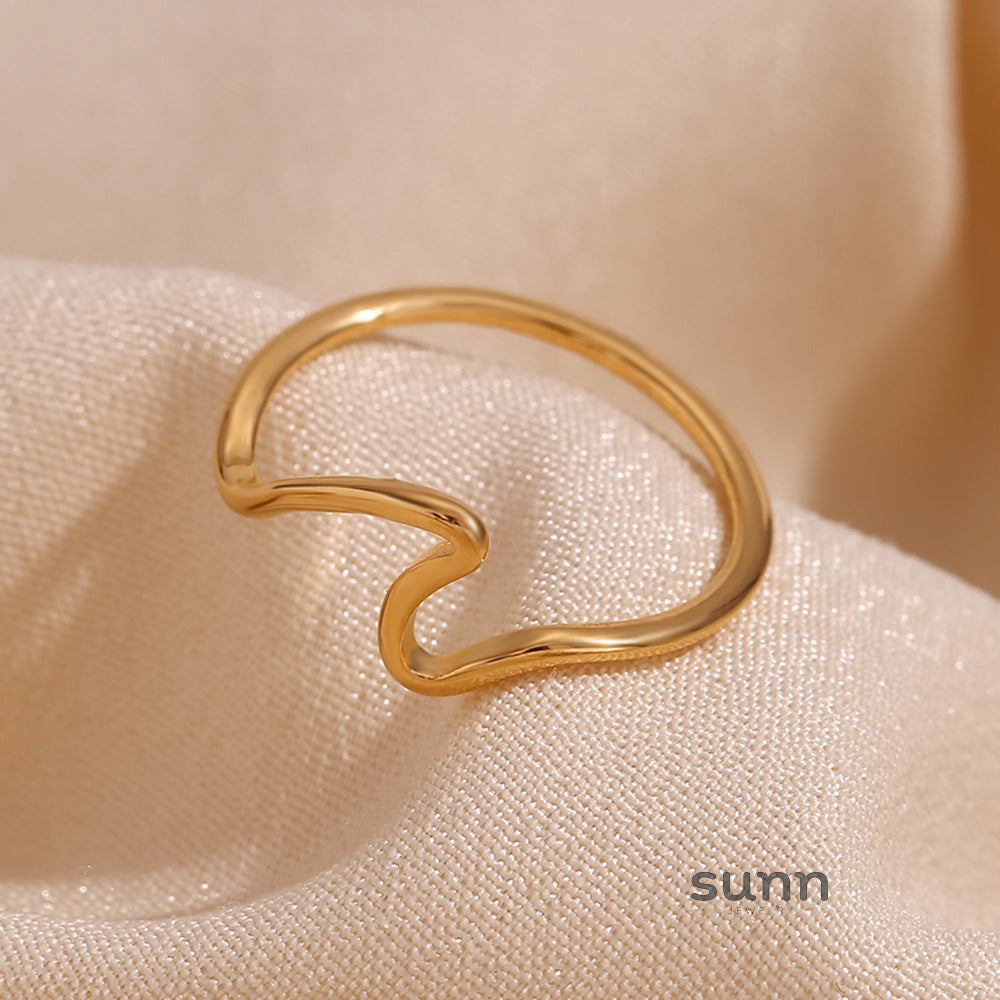 Dalyla Gold Wave Ring [518MKXOU]