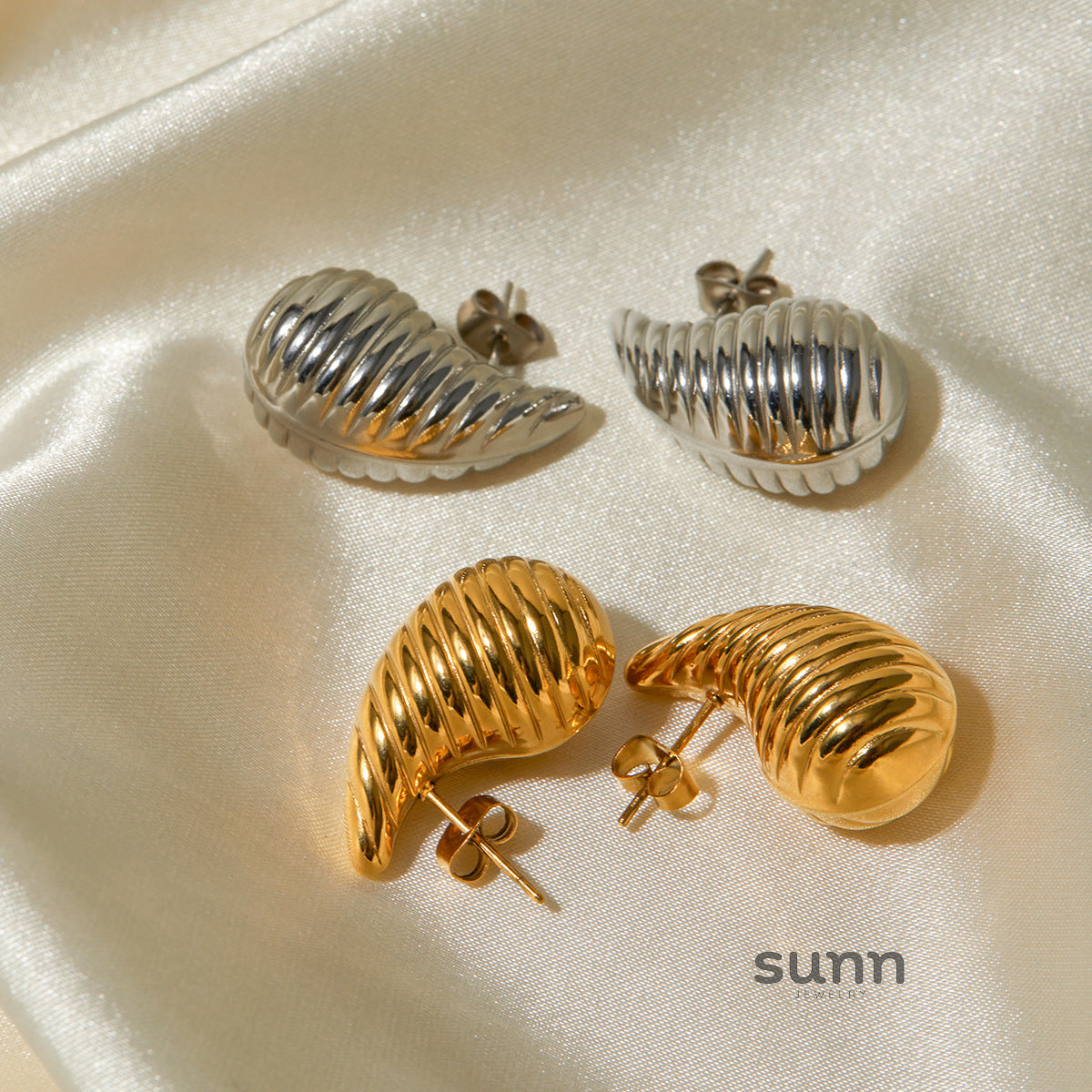 Damari Sculpted Waterdrop Earrings [NJN9QK6B]