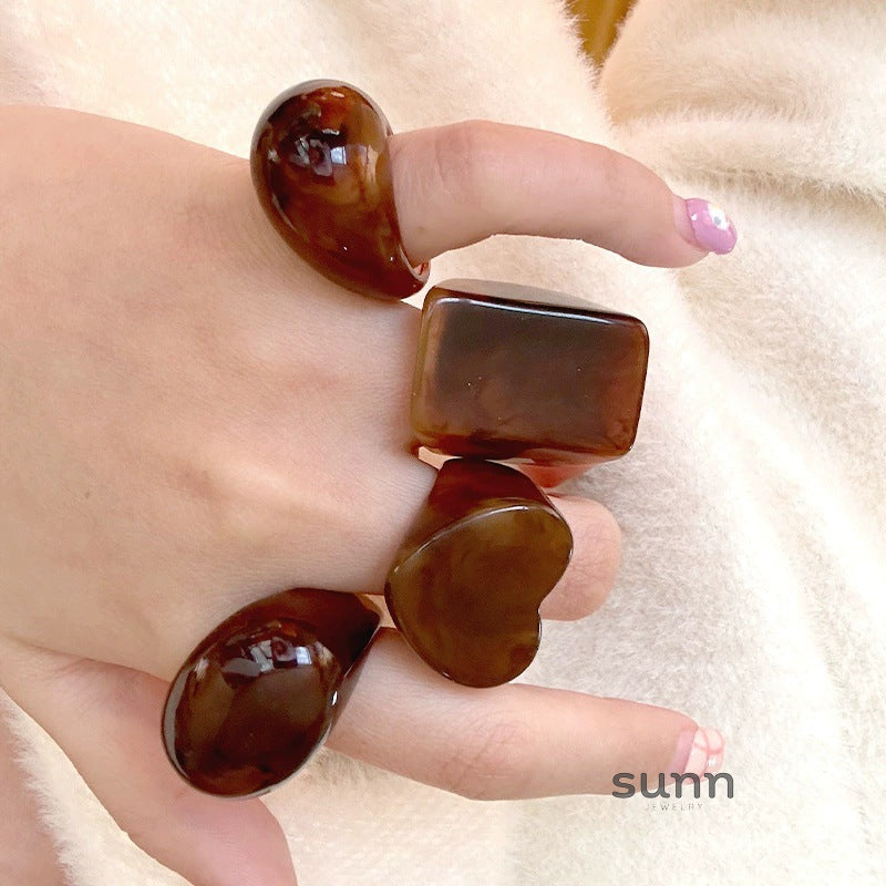 Damya Chunky Geometric Ring [6UDC5RCX]