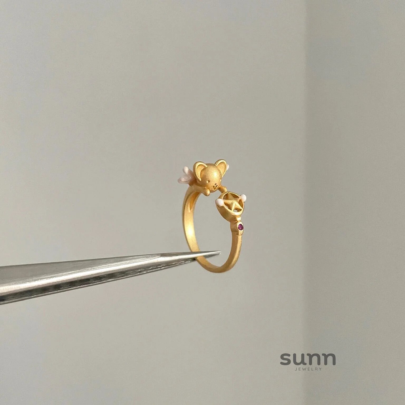 Damya Star-Studded Mouse Ring