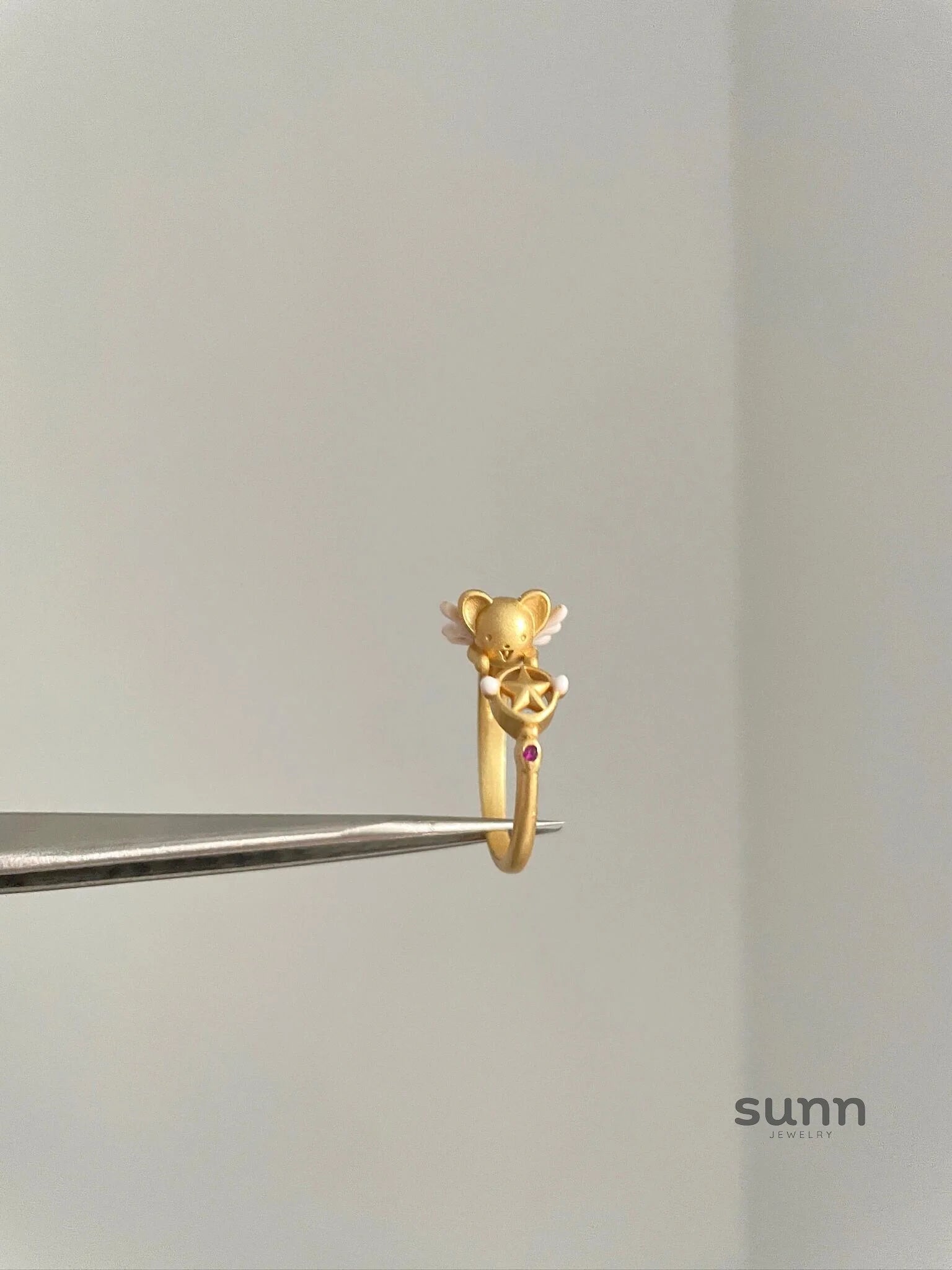 Damya Star-Studded Mouse Ring