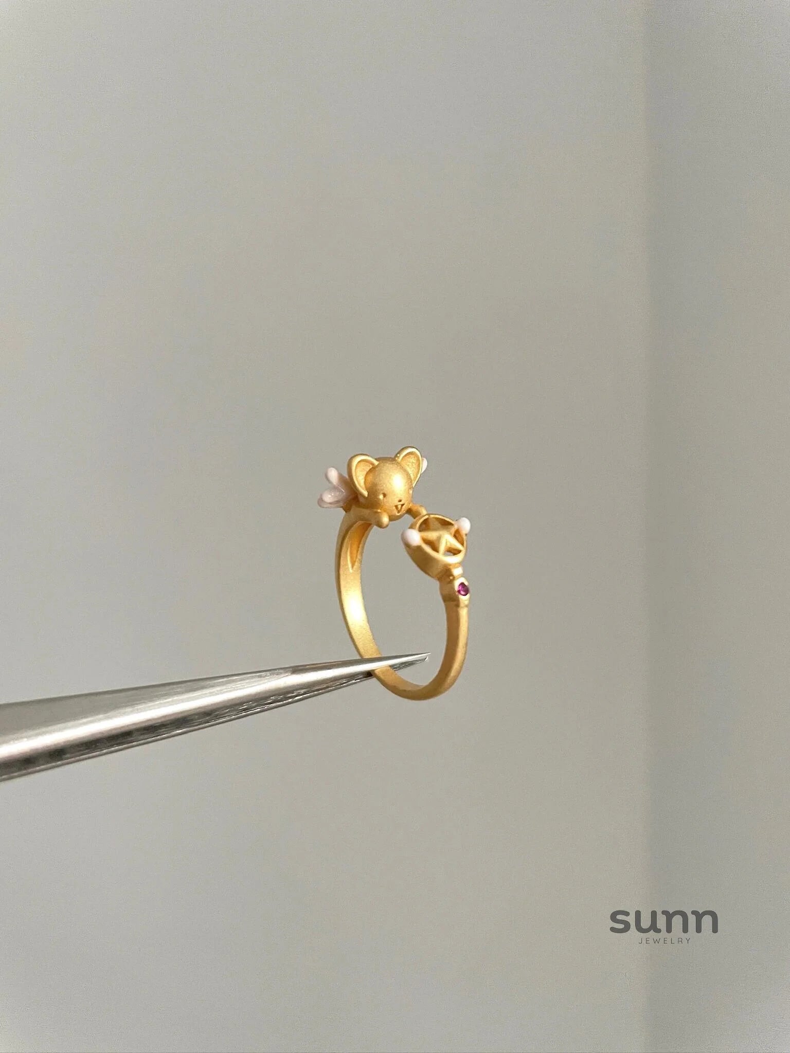 Damya Star-Studded Mouse Ring