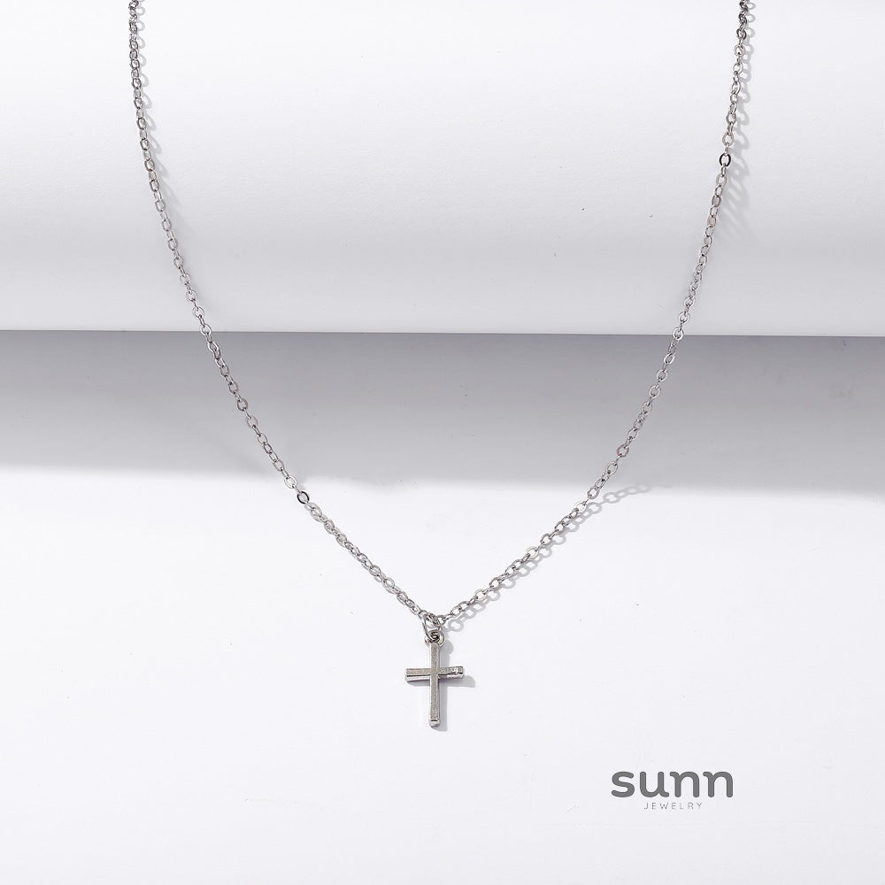 Danae Delicate Cross Necklace [SKQ1CTFR]