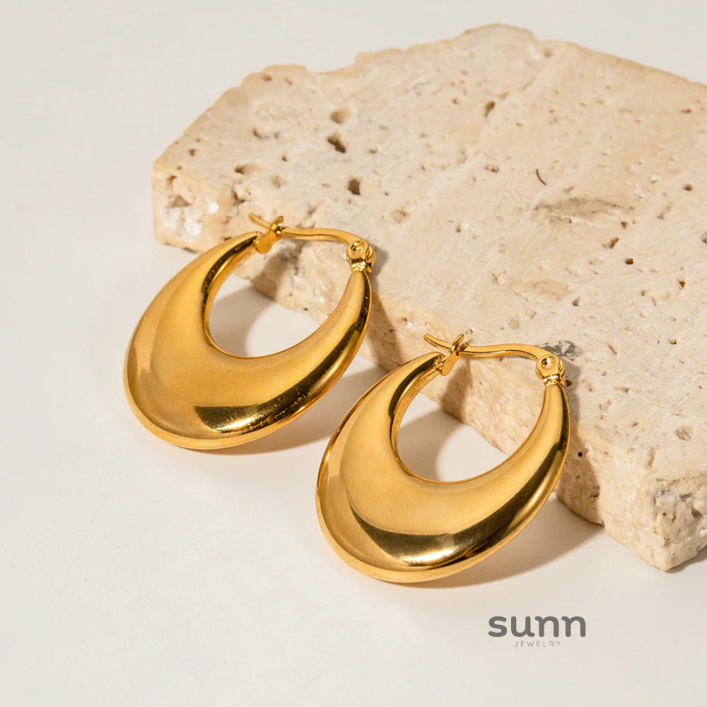 Dani Sculptural U-Hoop Earrings