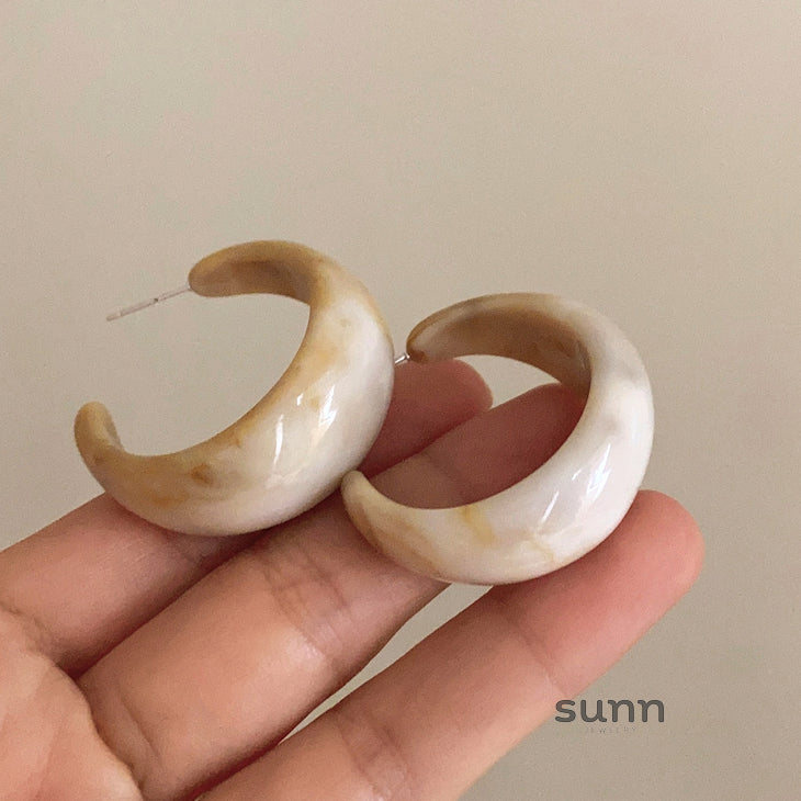 Danni Round Statement Earrings [PU7N391M]