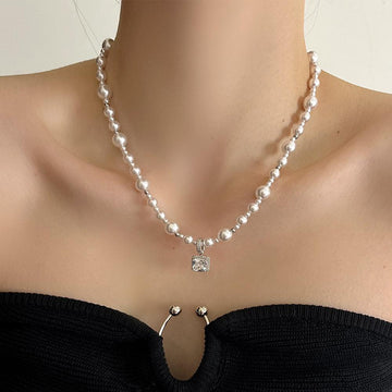 Dariana Sugar Cube Pearl Necklace [GZLNWFSD]