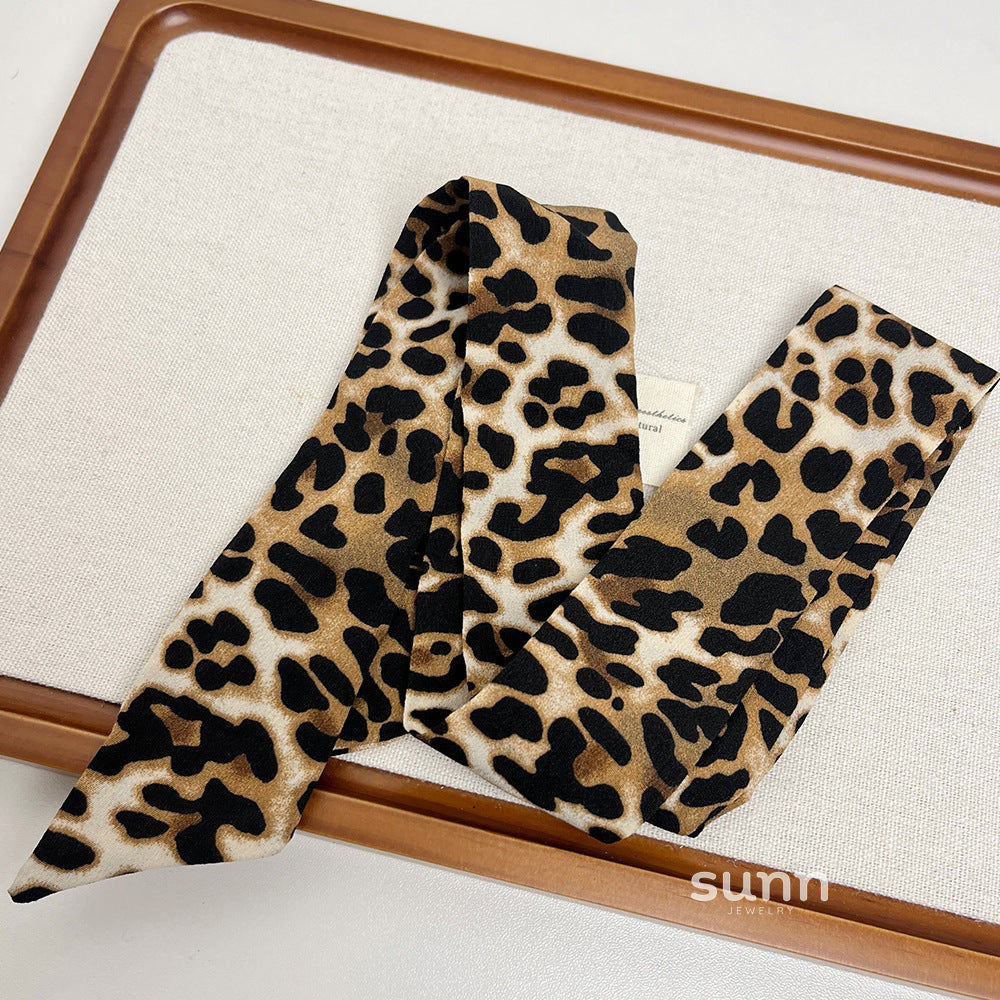 Dariyah Leopard Print Silk Scarf [DGZC25DA]