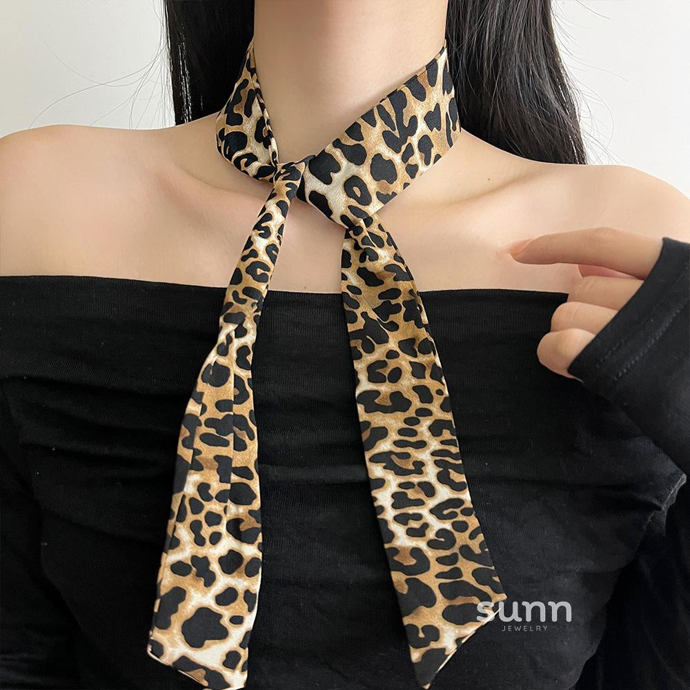 Dariyah Leopard Print Silk Scarf [6DNWMXAC]