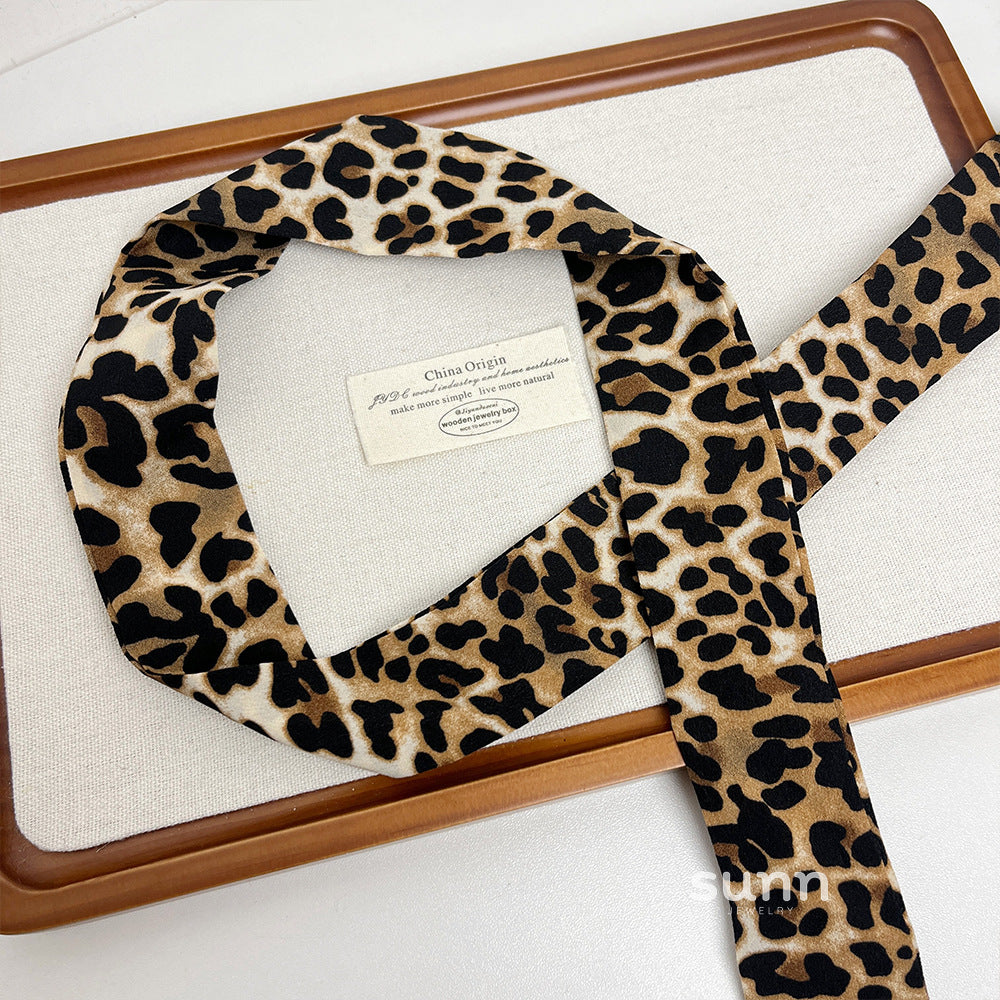 Dariyah Leopard Print Silk Scarf [OXQX2PXR]