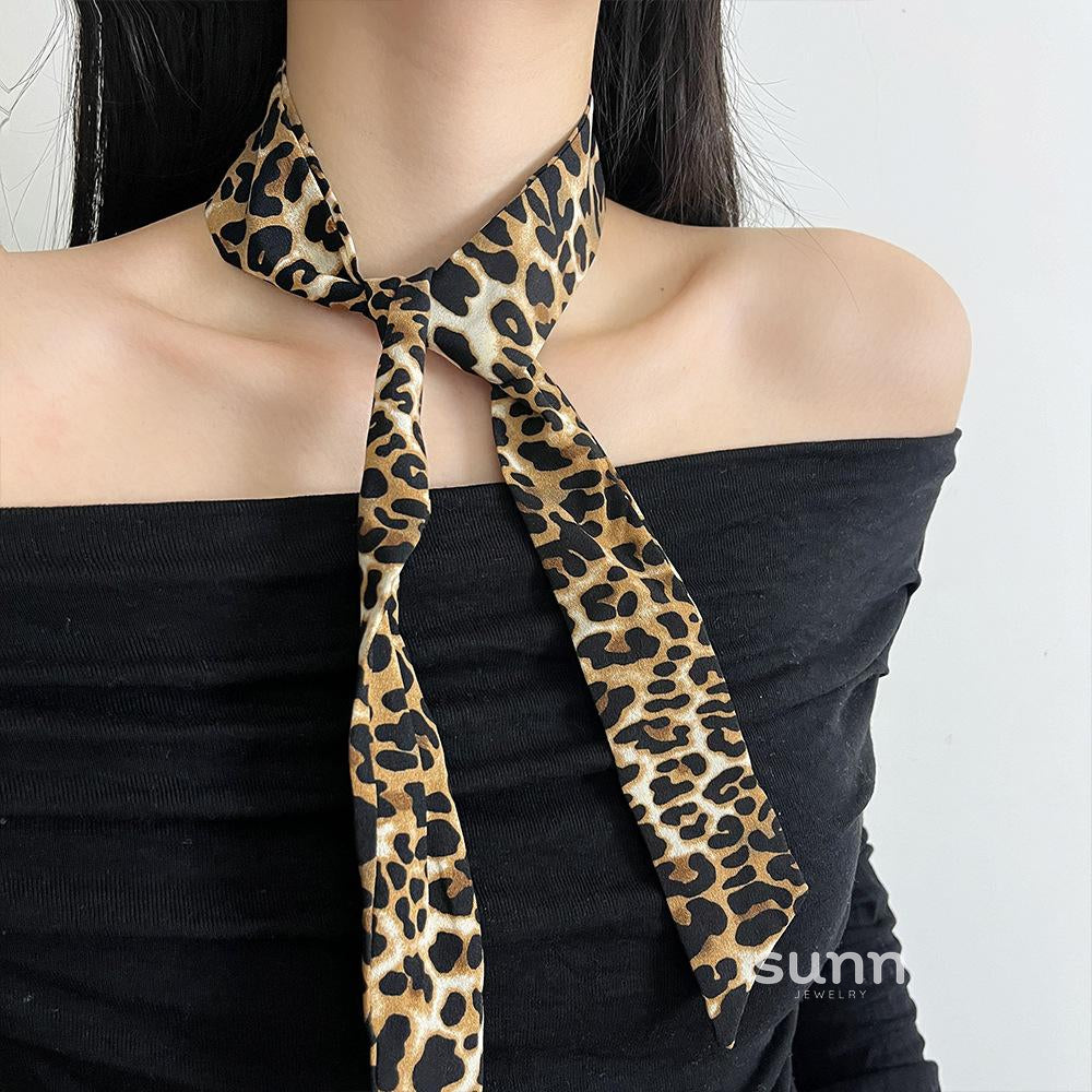 Dariyah Leopard Print Silk Scarf [Y3EJKY1H]