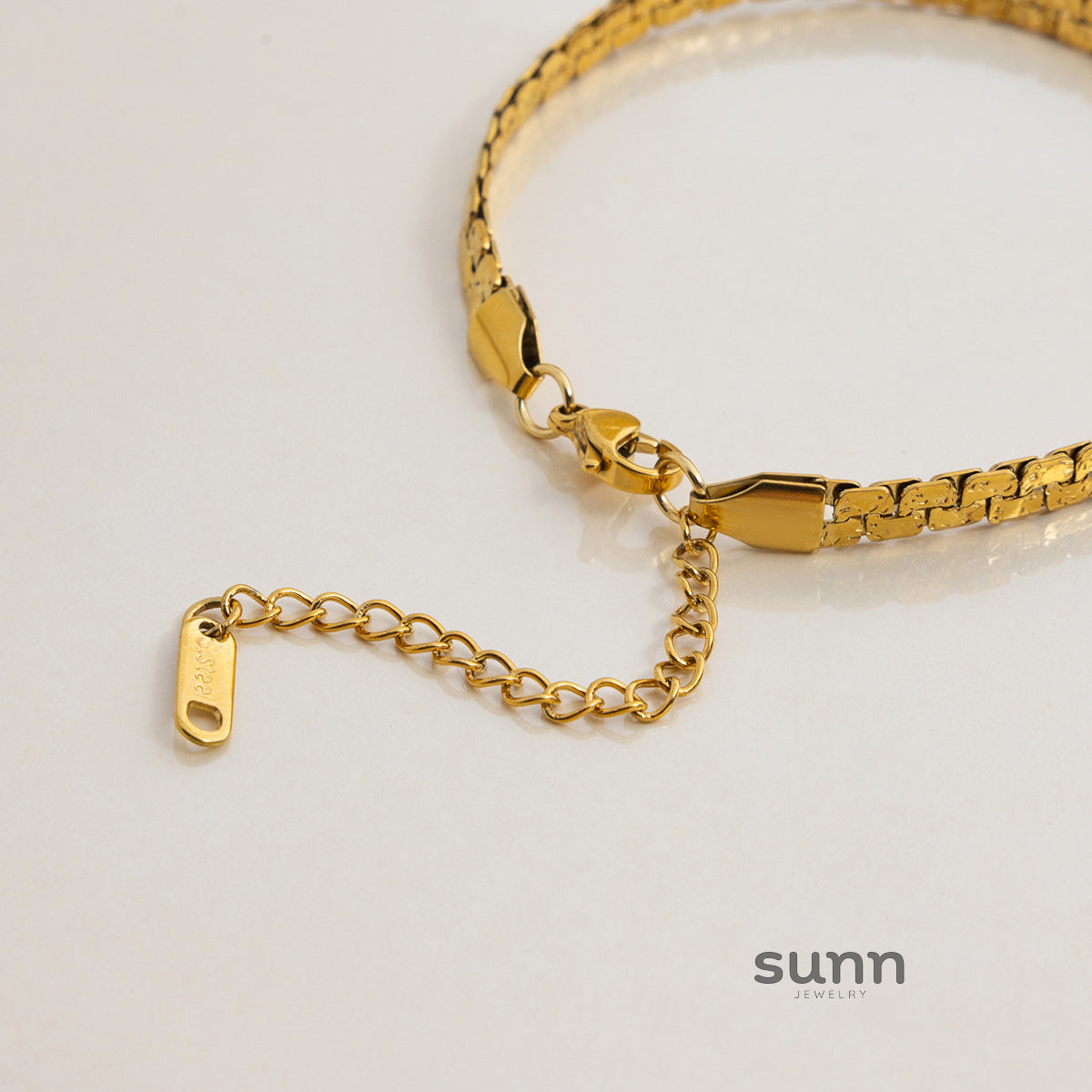 Davina Sand Gold Cuff Bracelet [V3POLTXS]