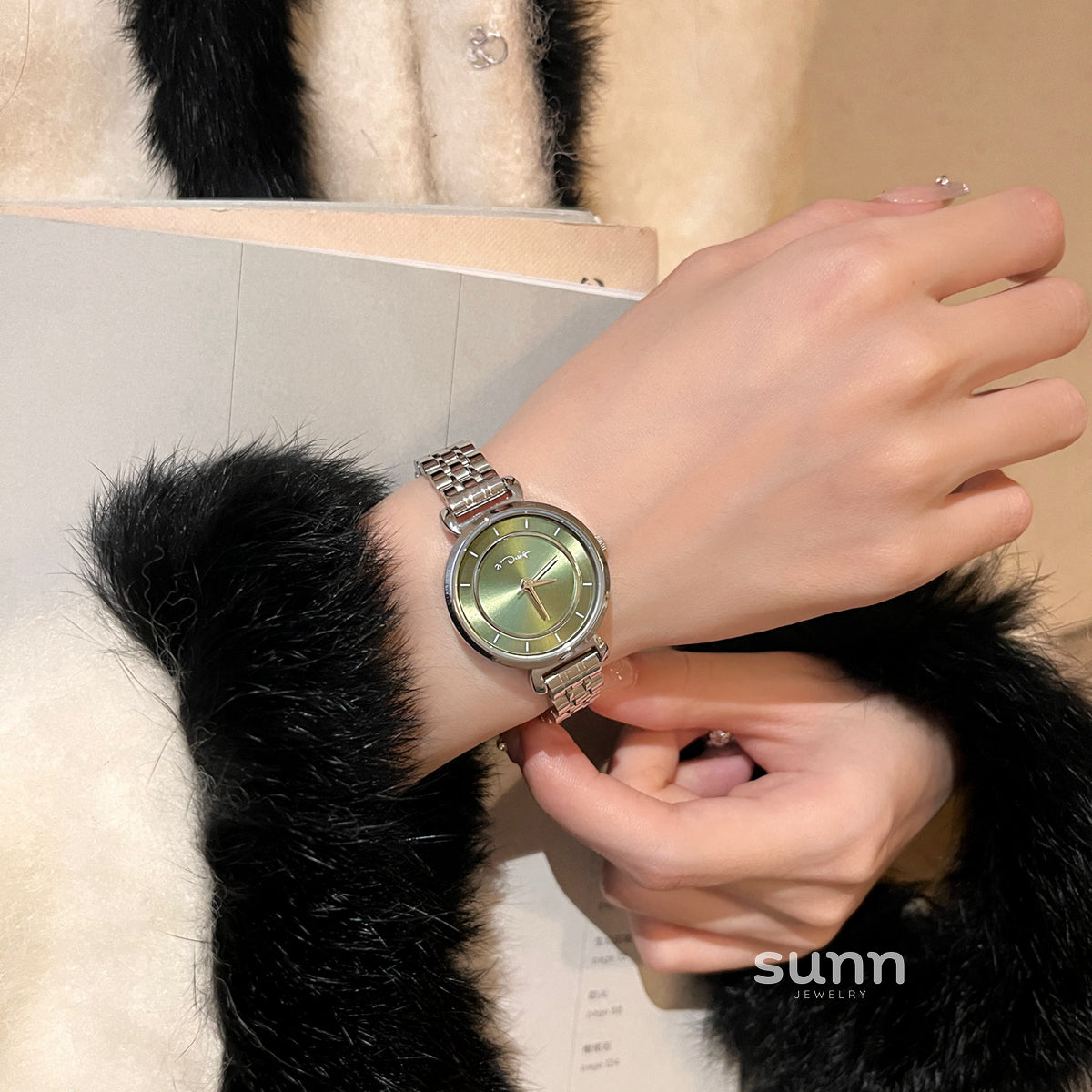 Davis Classic Mesh Watch [SN7VGQ6S]