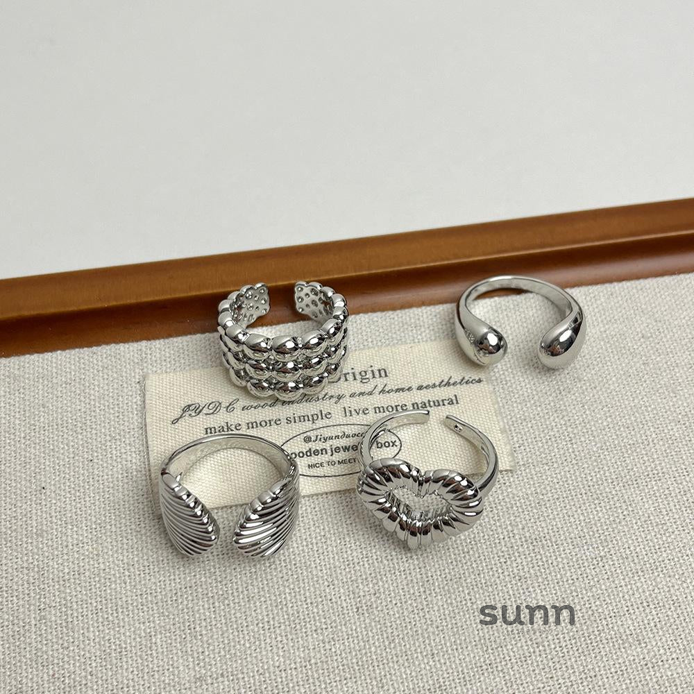Davis Sculptural Heart Ring [H9S4F3SS]
