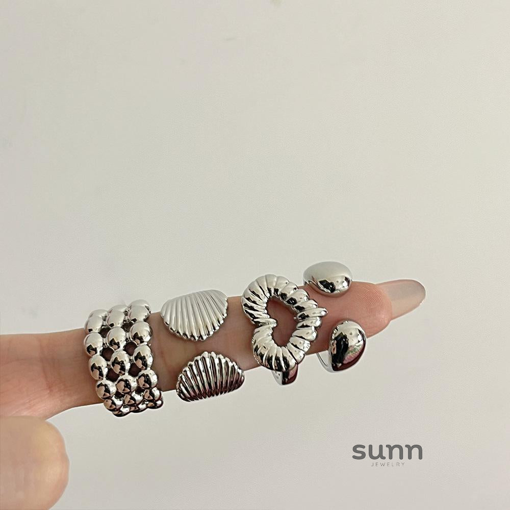Davis Sculptural Heart Ring [LBUT3EVO]