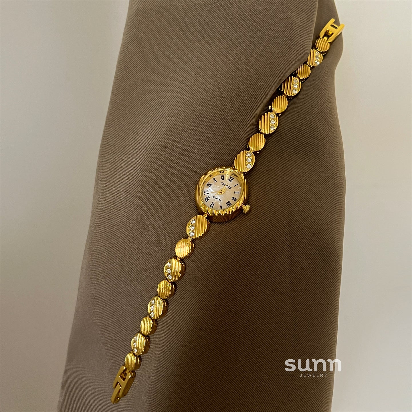 Dayami Square Dial Watch [465OLDIN]