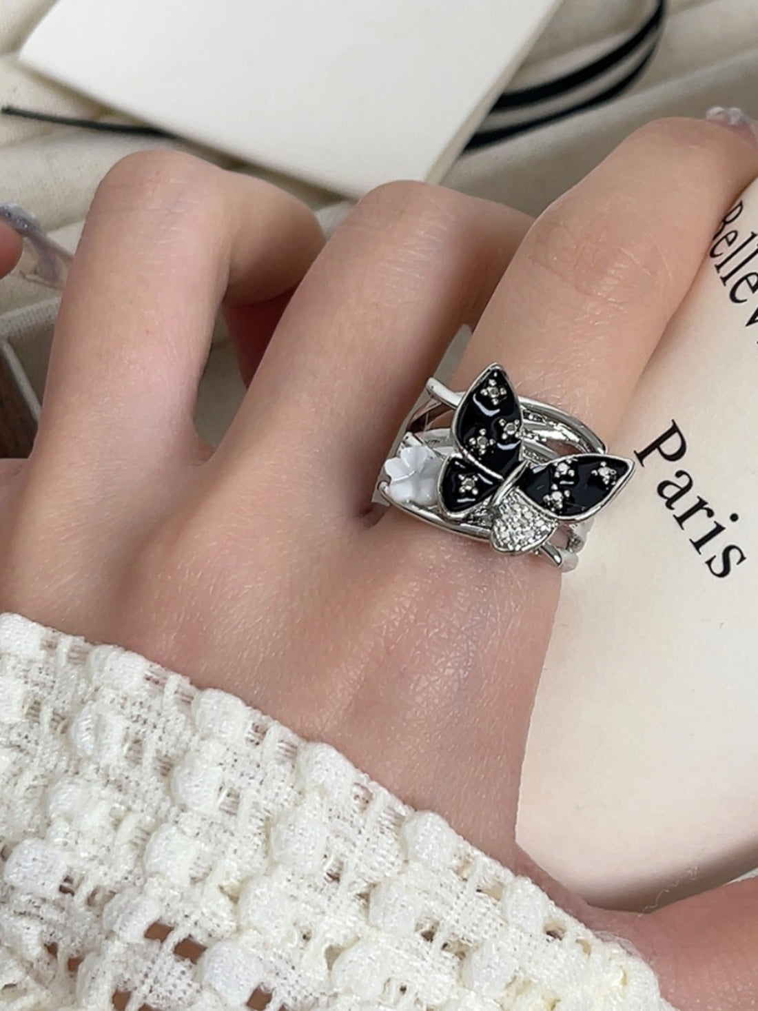 Dayanna Butterfly Diamond Open Ring [1K444E7Q]