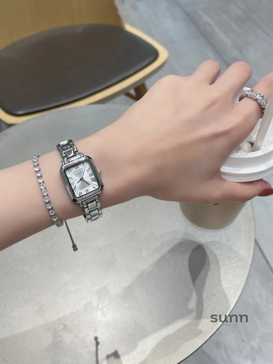 Daylin Luxe Petite Watch