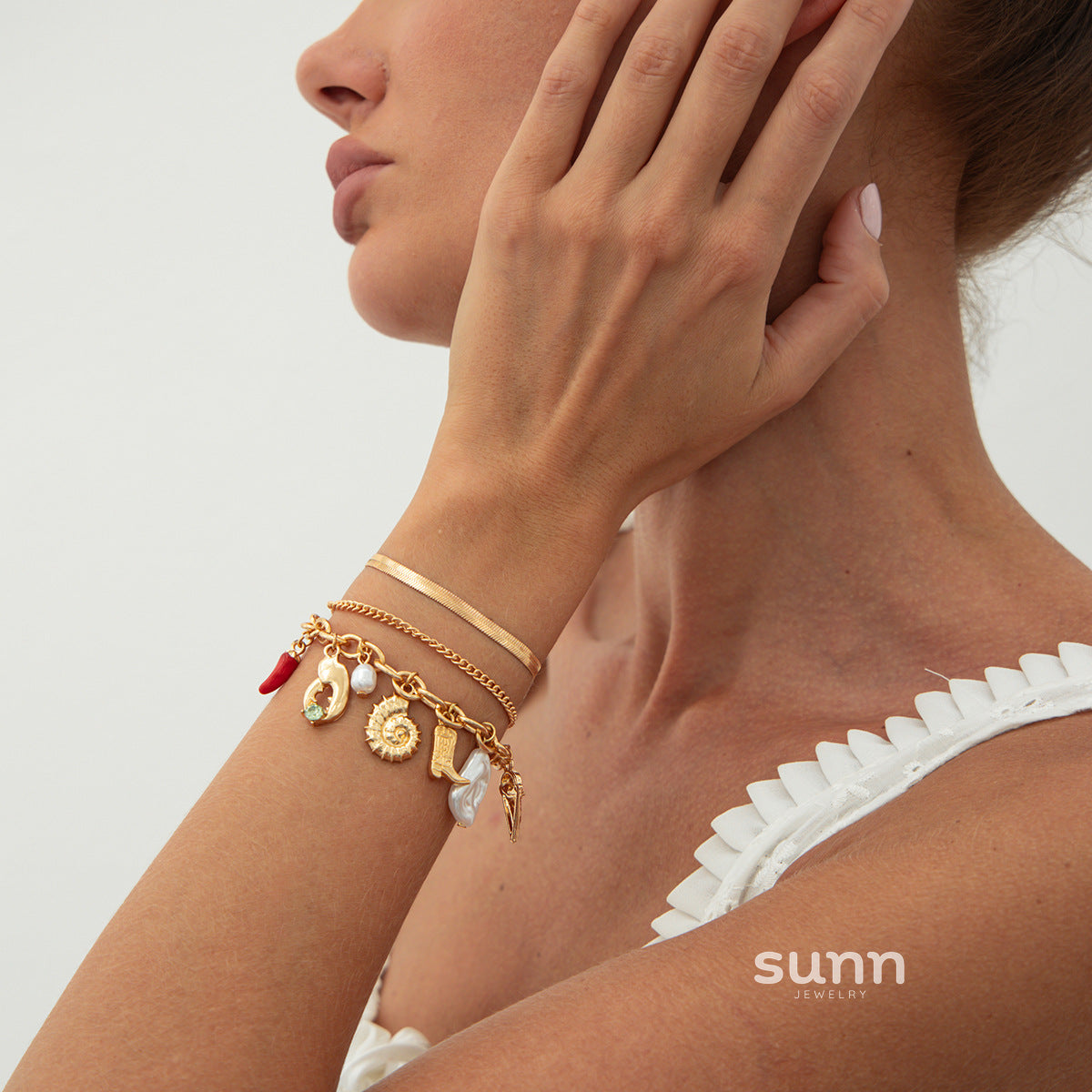 Dayna Conch Pearl Necklace [8EJ5TXKO]
