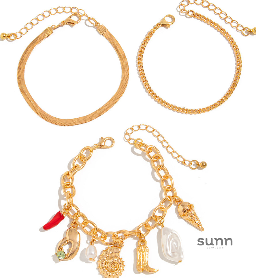 Dayna Conch Pearl Necklace [5TWBQD5Q]