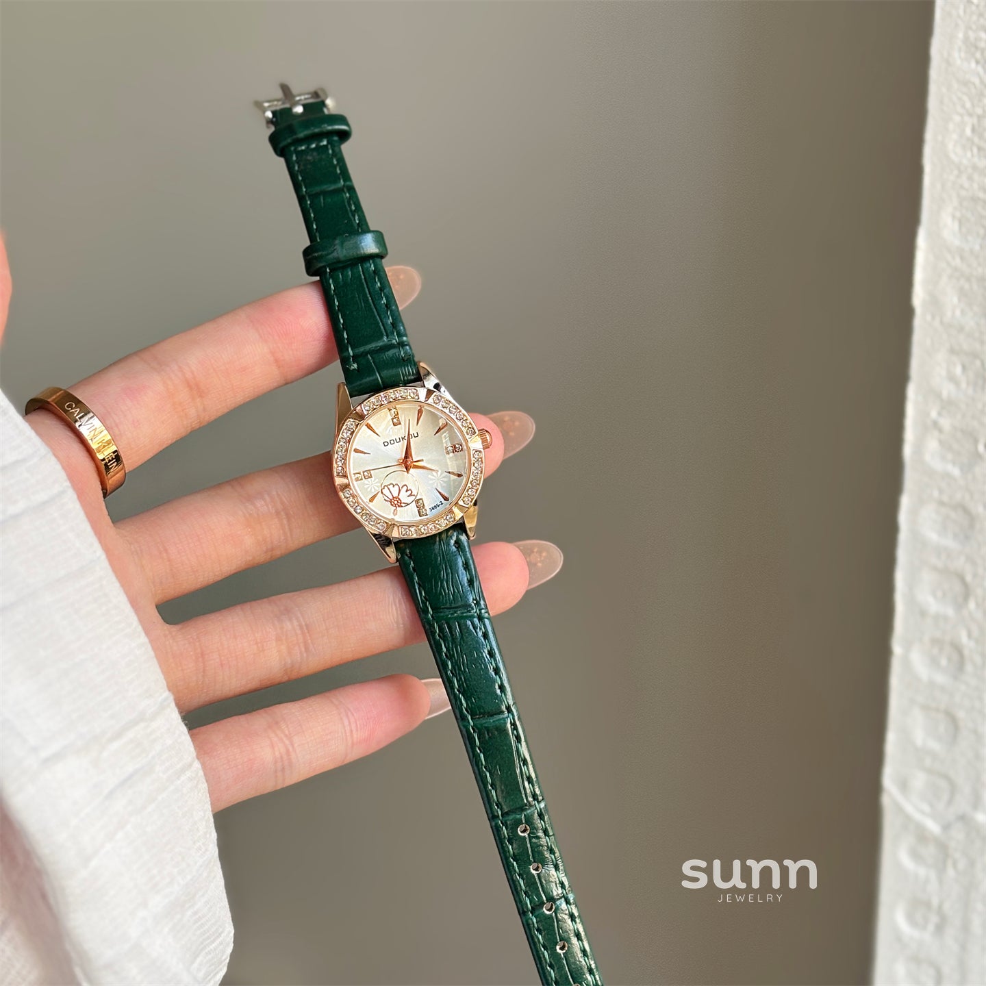Deeksha Camellia Quartz Watch [51KICWAO]