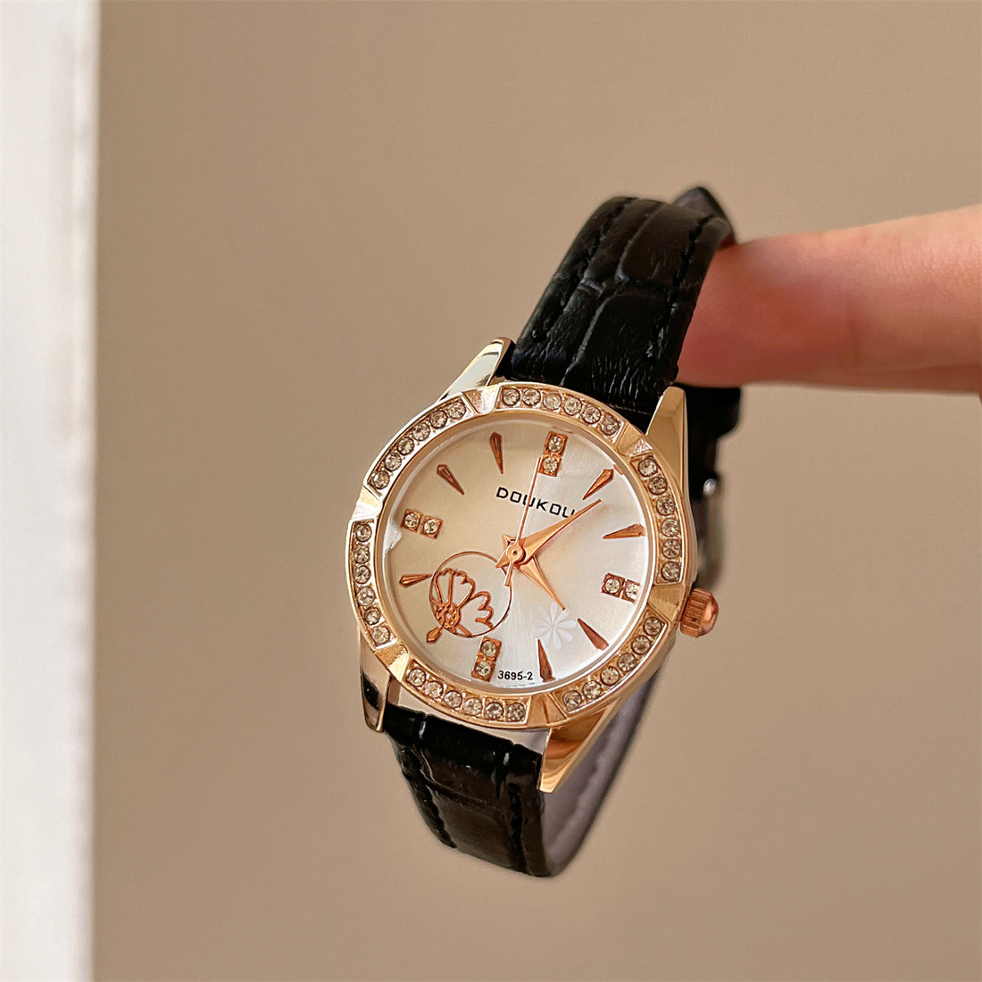 Deeksha Camellia Quartz Watch [125NSLF0]