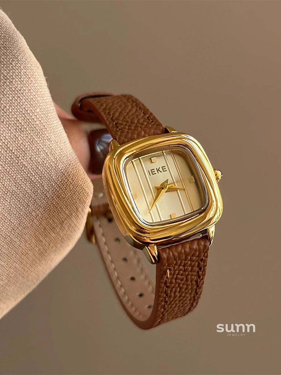 Deetya Elegant Cube Watch [88B4O7MA]