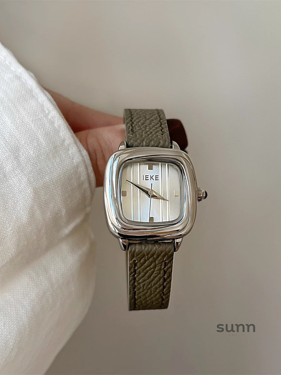 Deetya Elegant Cube Watch [P71BQYM2]