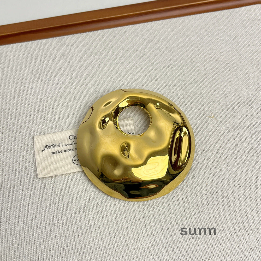 Delaney Wave Brooch [WSP8E17Z]