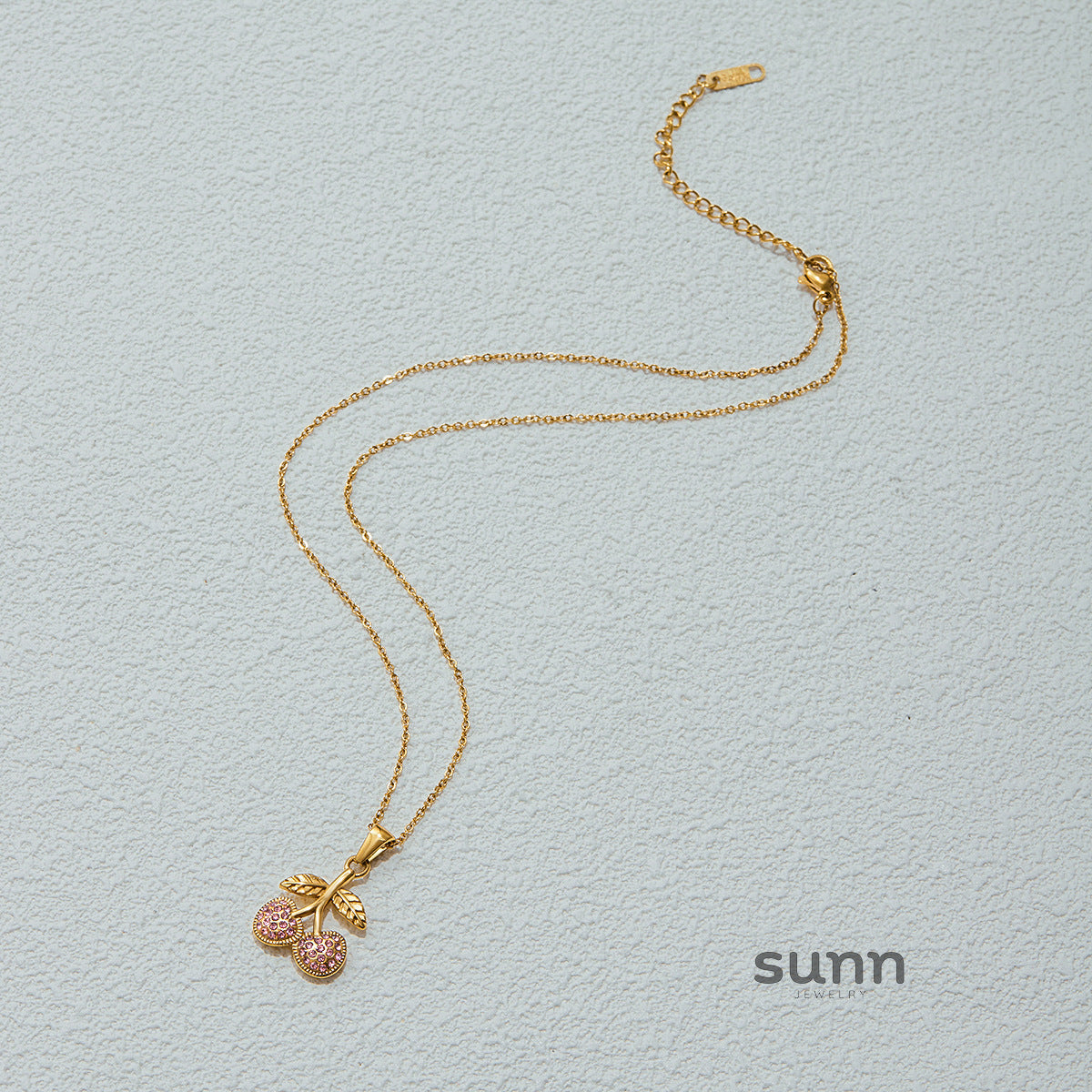 Delila Cherry Zircon Necklace [E2VQ8OBB]