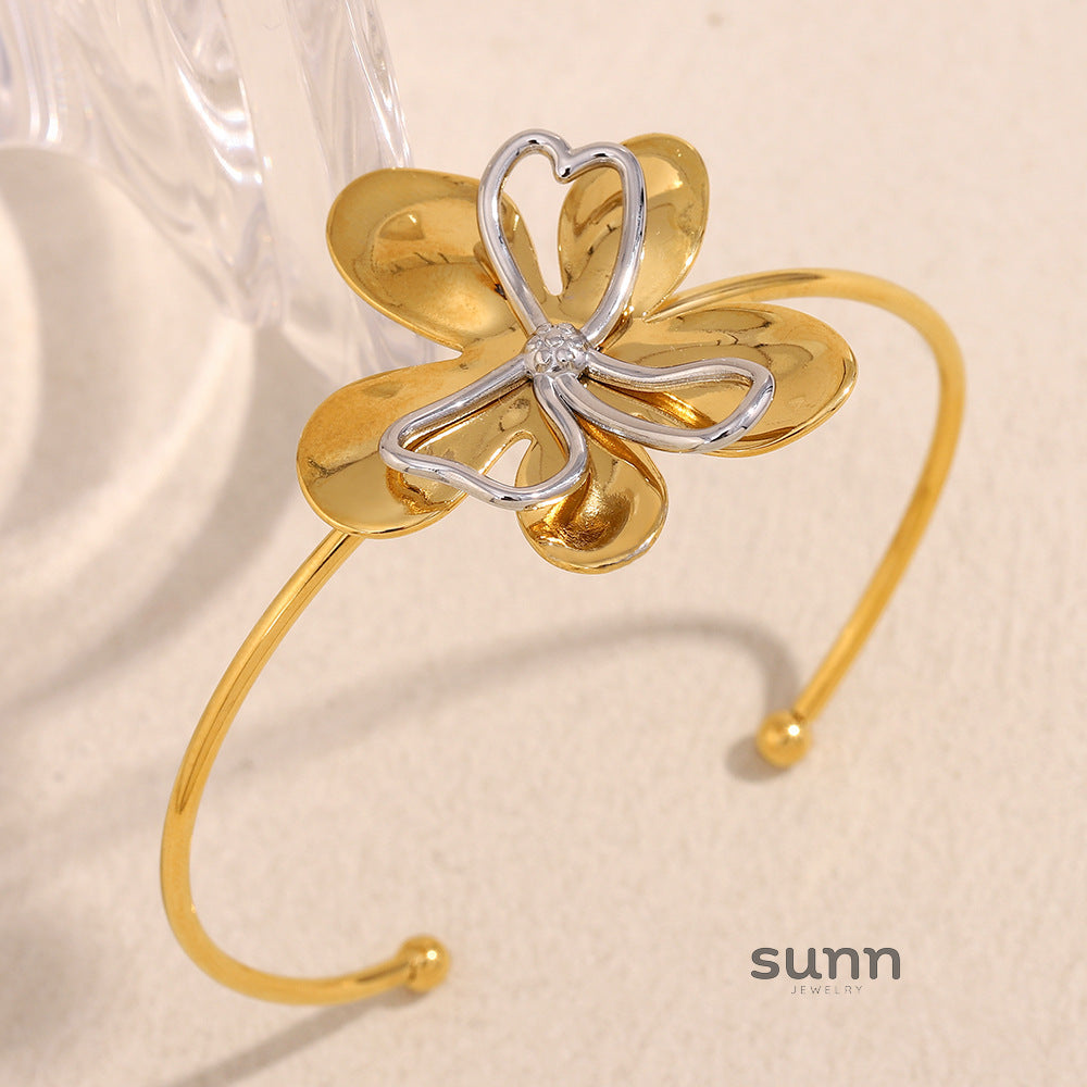 Della Delicate Floral Bracelet [SRH6GOBM]