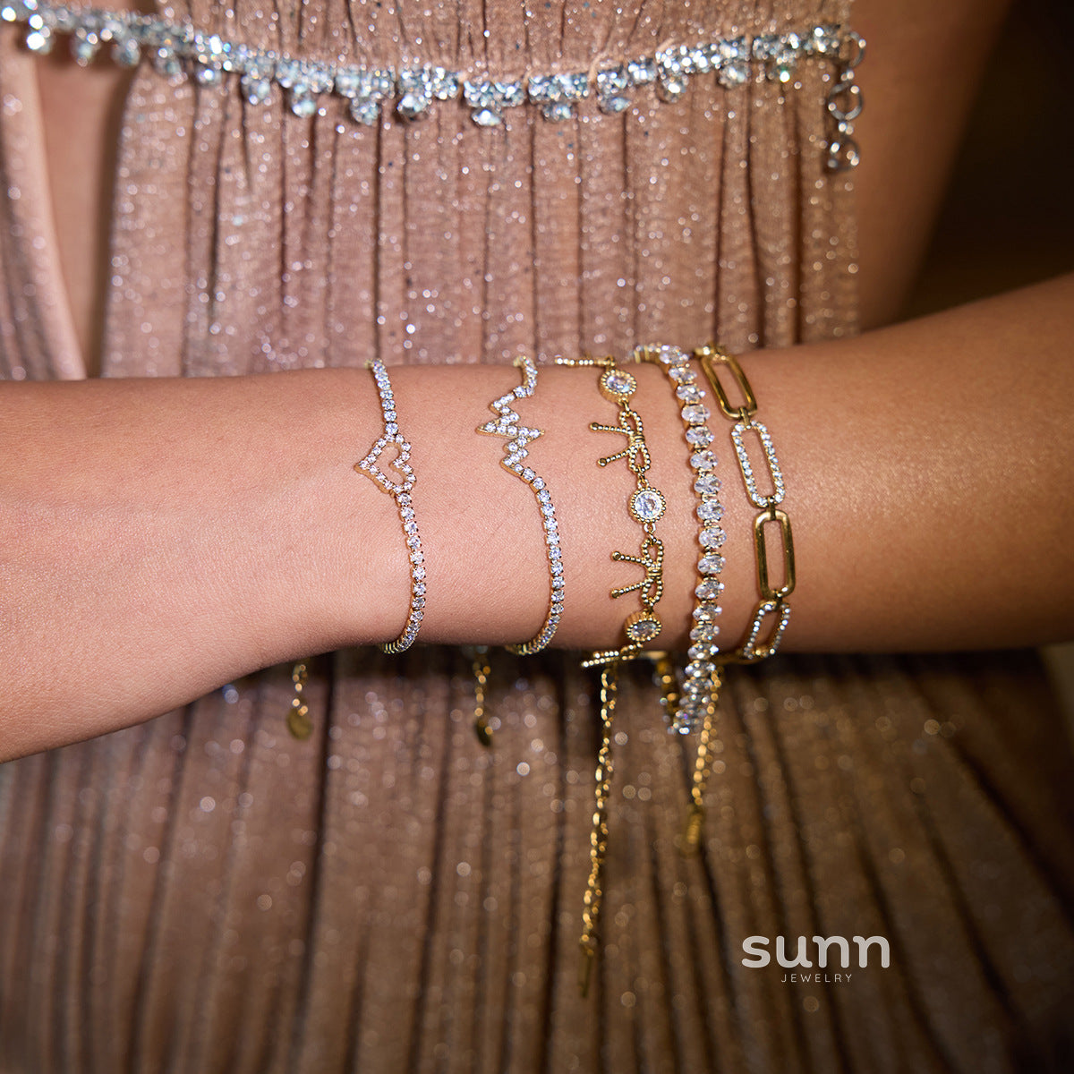 Denali Layered Zircon Bracelets [CAUOPPUK]