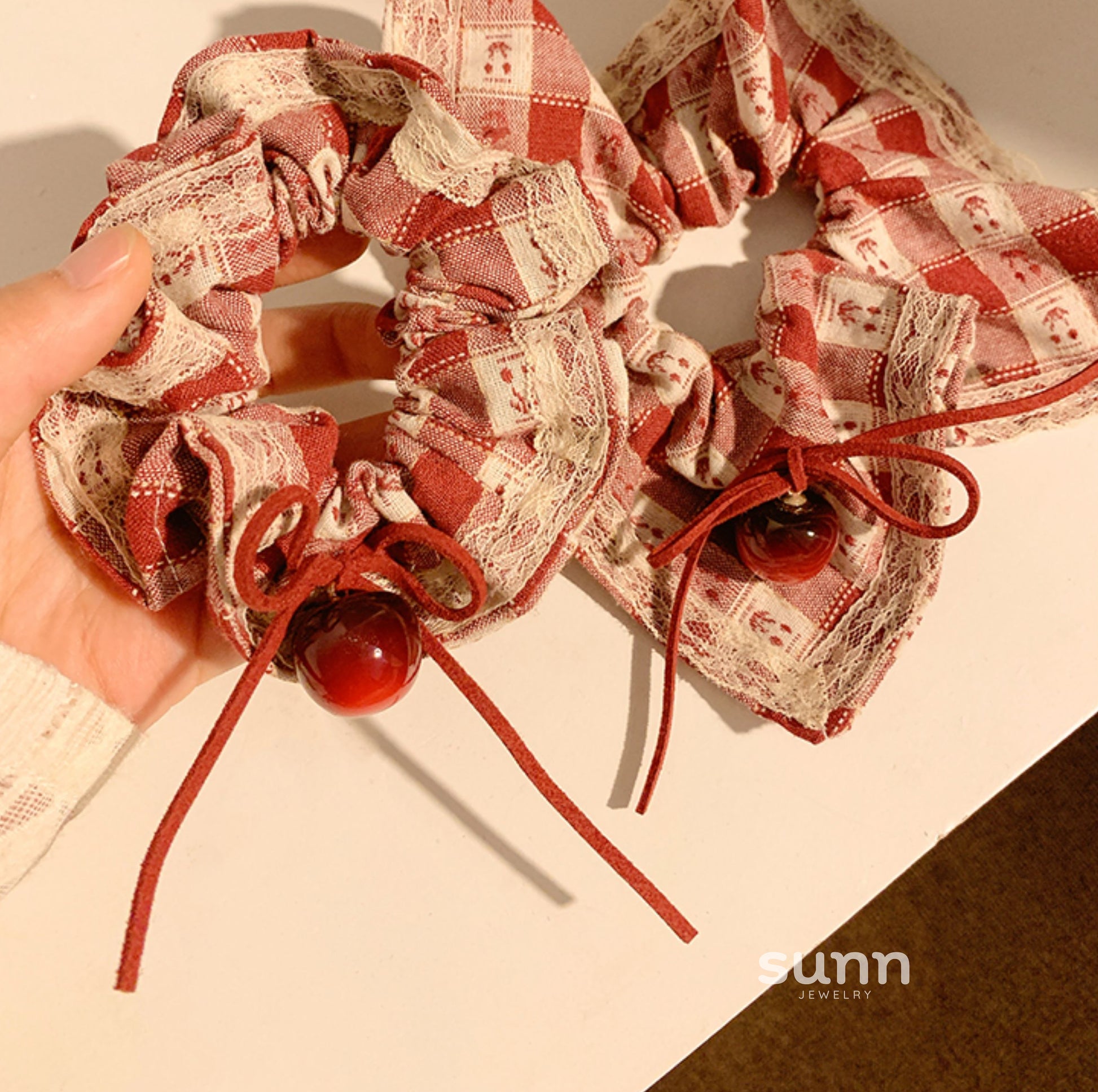 Denisse Cherry Scarf Scrunchie [WQK8YJ3K]