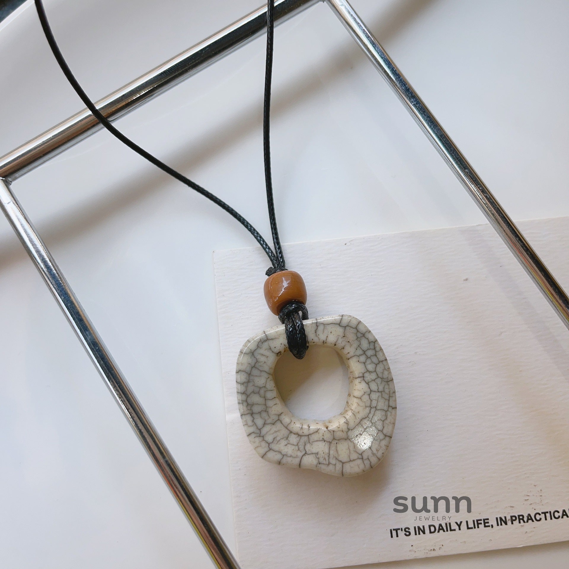 Denisse Geometric Pendant Necklace [S7V57Y2S]