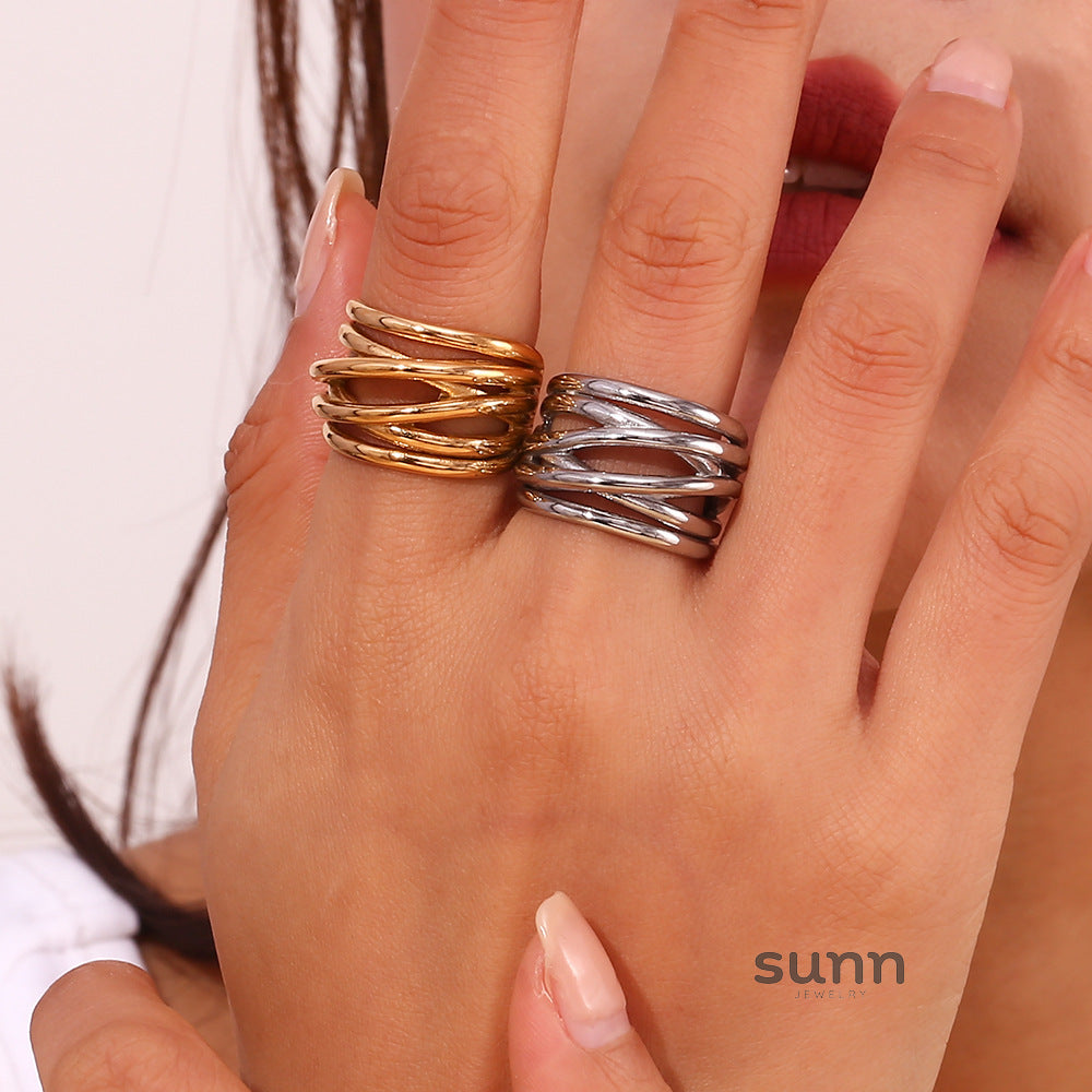 Deonna Asymmetric Braided Ring [F59RNHHN]