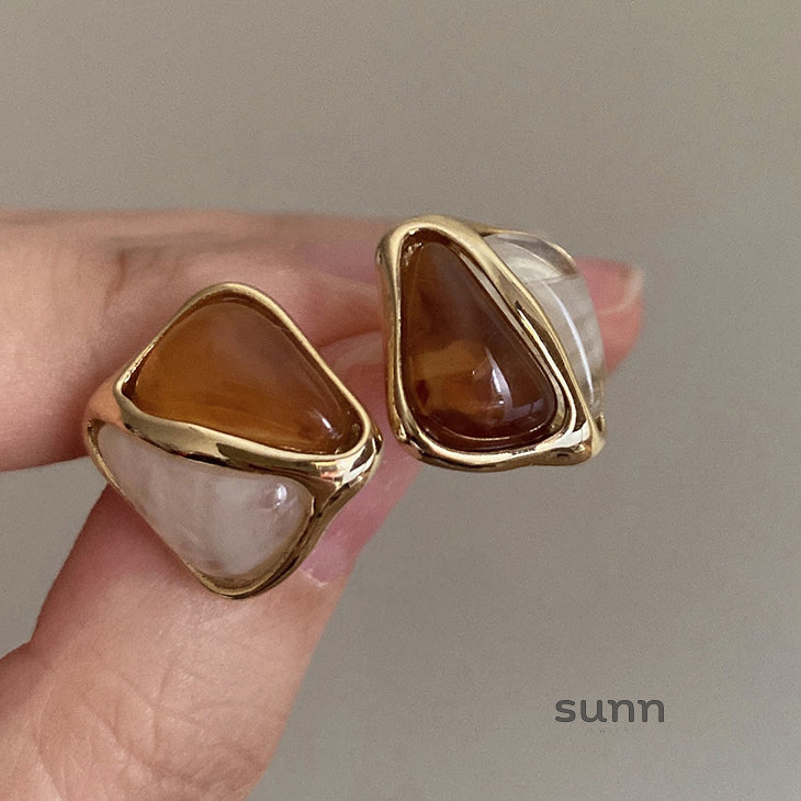 Desirae Fluid Gold Earrings [B06U7X5Z]