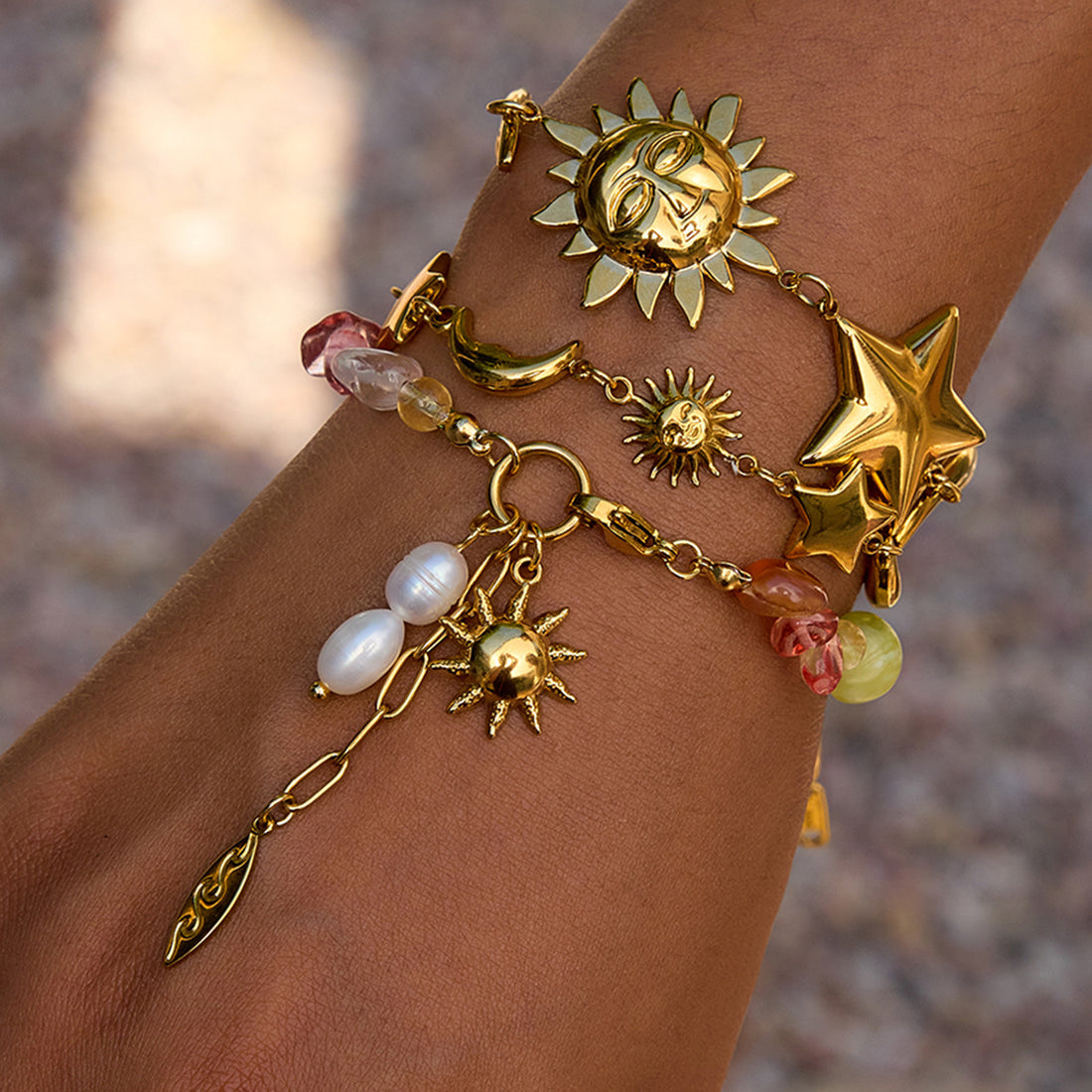 Desirae Star Charm Bracelet [M2UAFWP3]
